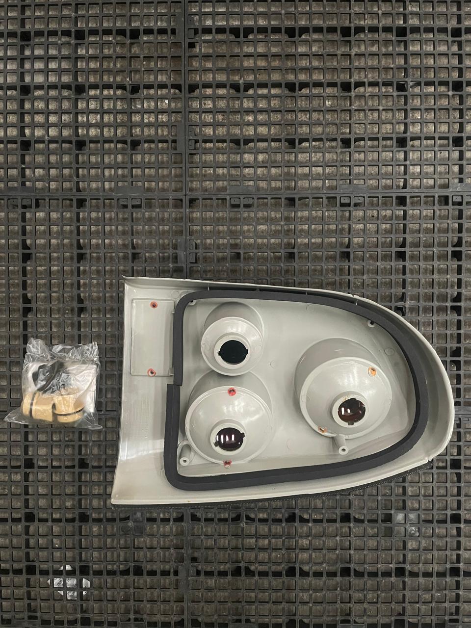 RCD Lanterna Tras. Fumê Evolution Gol GIII L/D I2380