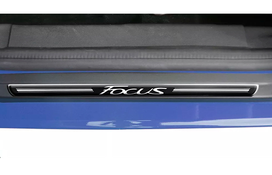 Soleira Elegance Preta Focus 2014 - 2020 4 Portas NP