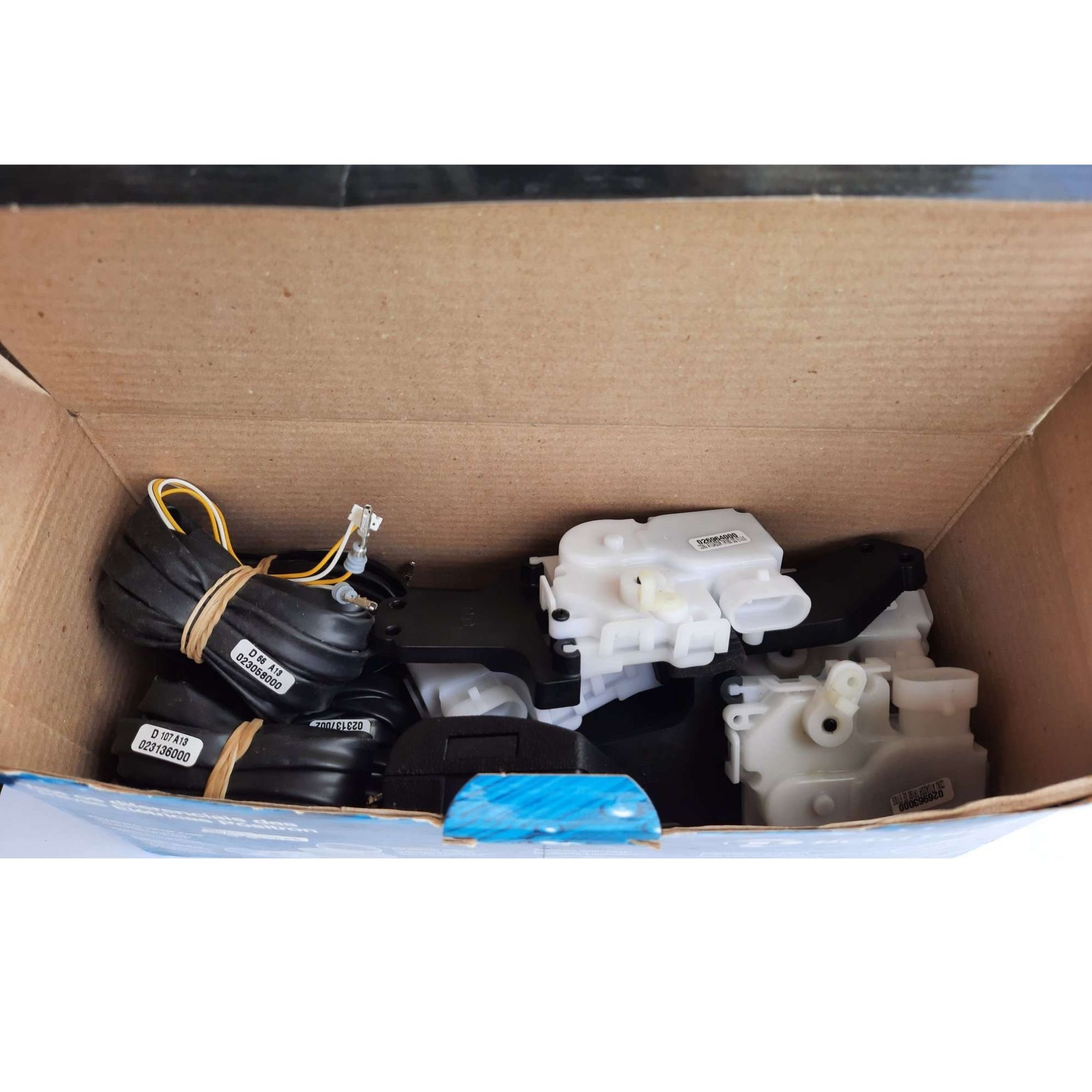Kit Trava Elétrica Pósitron Dedicada Toyota Etios 4 Portas TR450