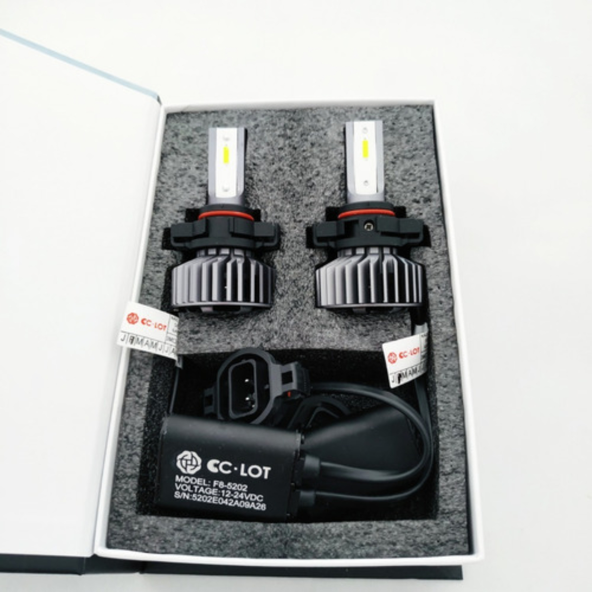 Kit Lâmpada LED H16-2 5000Lm 6000K com Canceller CC-LOT JR8 - JH0CCLOTH16