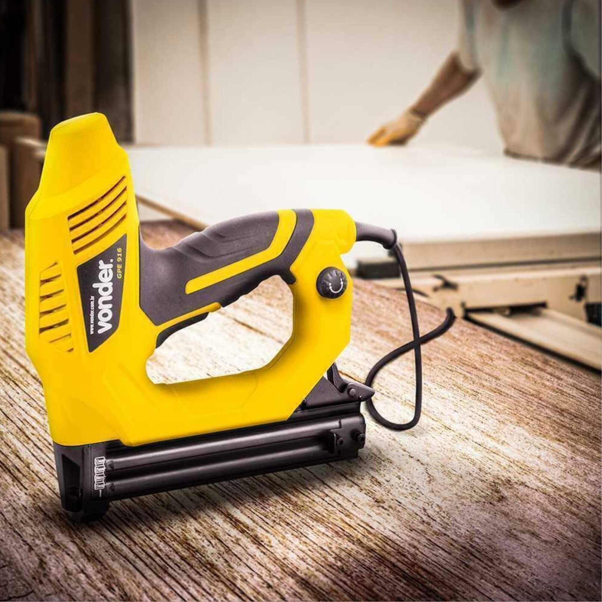 Grampeador / Pinador Elétrico GPE916 220v Vonder - 6001916220