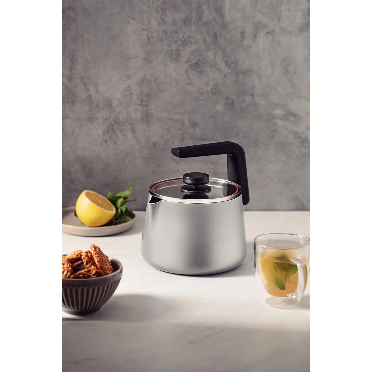 Chaleira de Alumínio 2,3L Revestimento Interno Externo Starflon Max Off-white Tramontina - 28596323