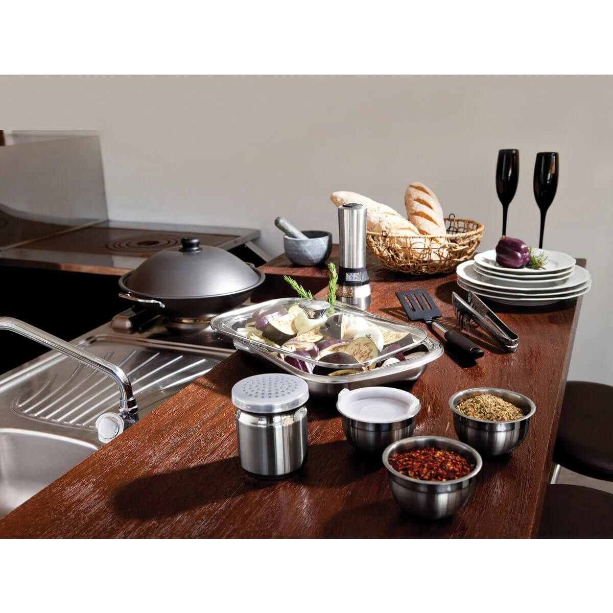 Porta Queijo Ralado Tramontina Utility em Aço Inox com Tampa de Plástico - 61134080