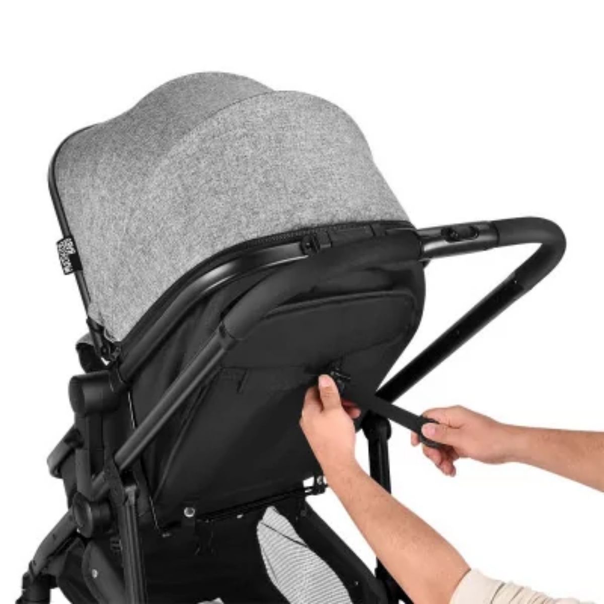 Carrinho de Bebê Passeio Suporta Até 15kg Beyond 2x1 Moisés Roda Giratória Assento Reversível Cinza Multikids Baby BB429