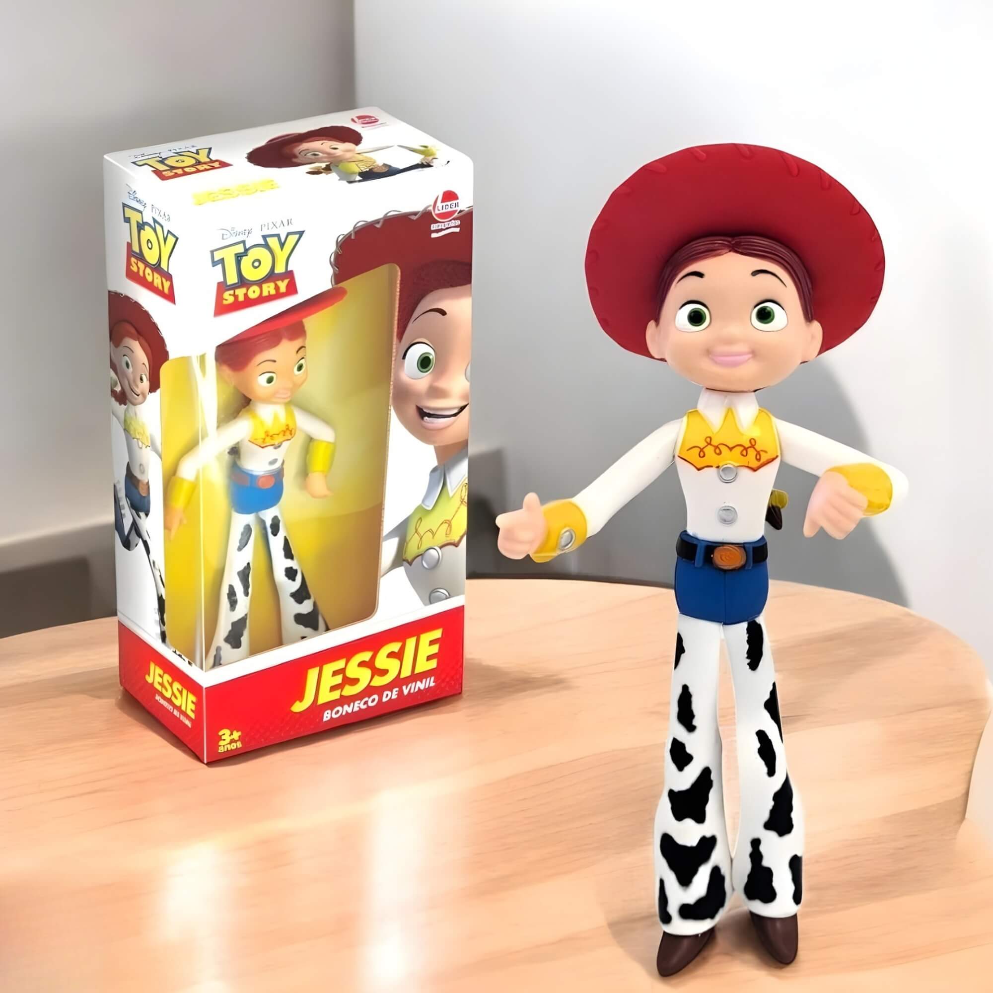 Brinquedo Boneca Jessie Toy Story Colecionável de Vinil Figura de Ação Lider Brinquedos - 2590
