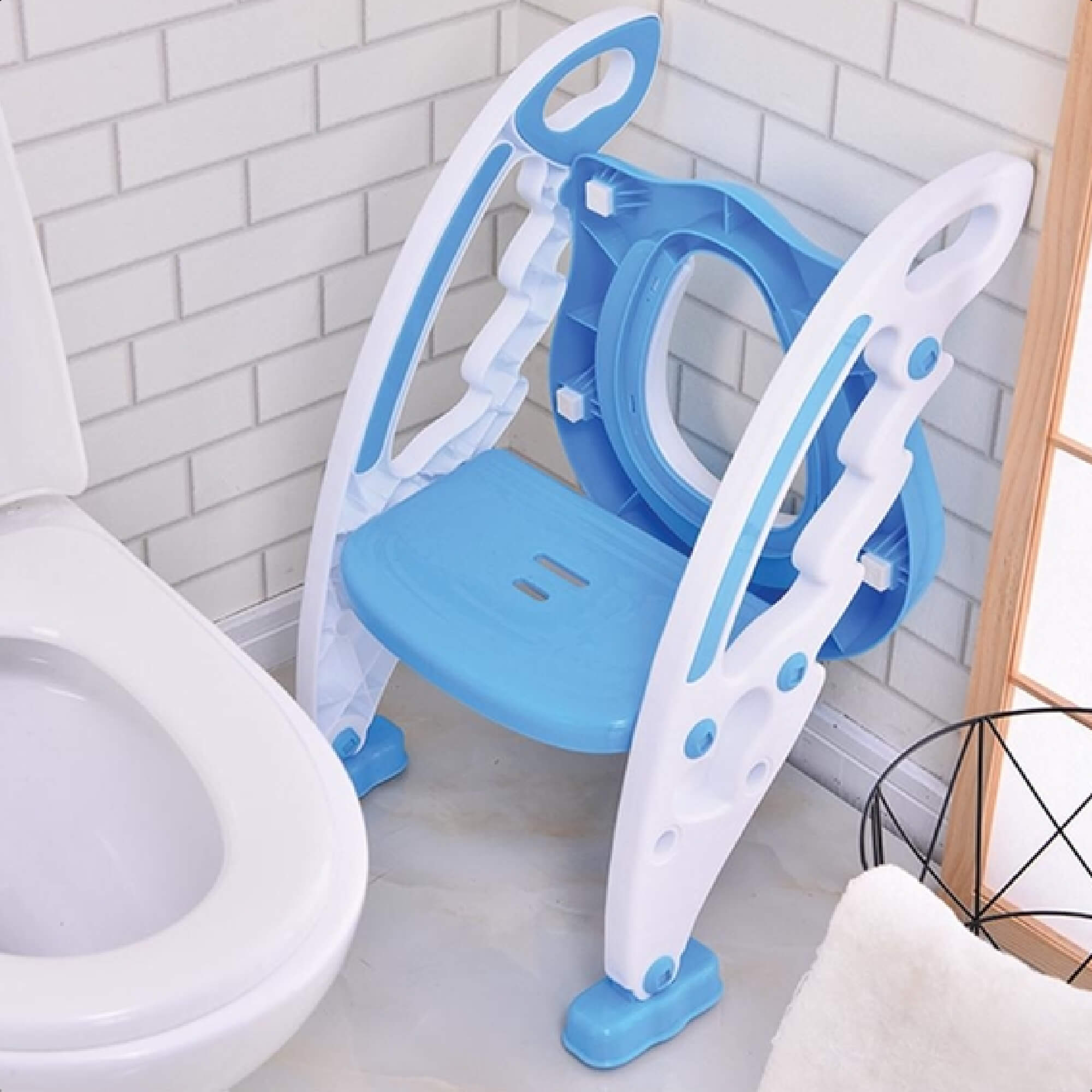 Assento Redutor Infantil New Style Dobrável Tamanho Universal Até 50 Kg Azul KaBaby - 22008A