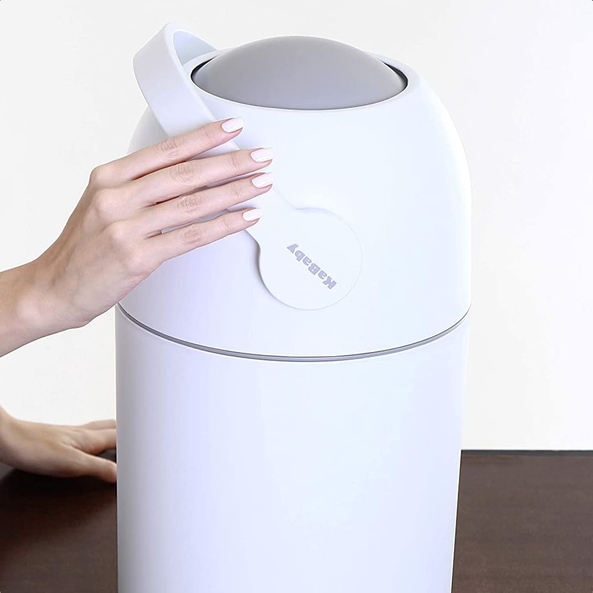 Lixeira Mágica Antiodor para fraldas Sistema de vedação Branco KaBaby - 11200B