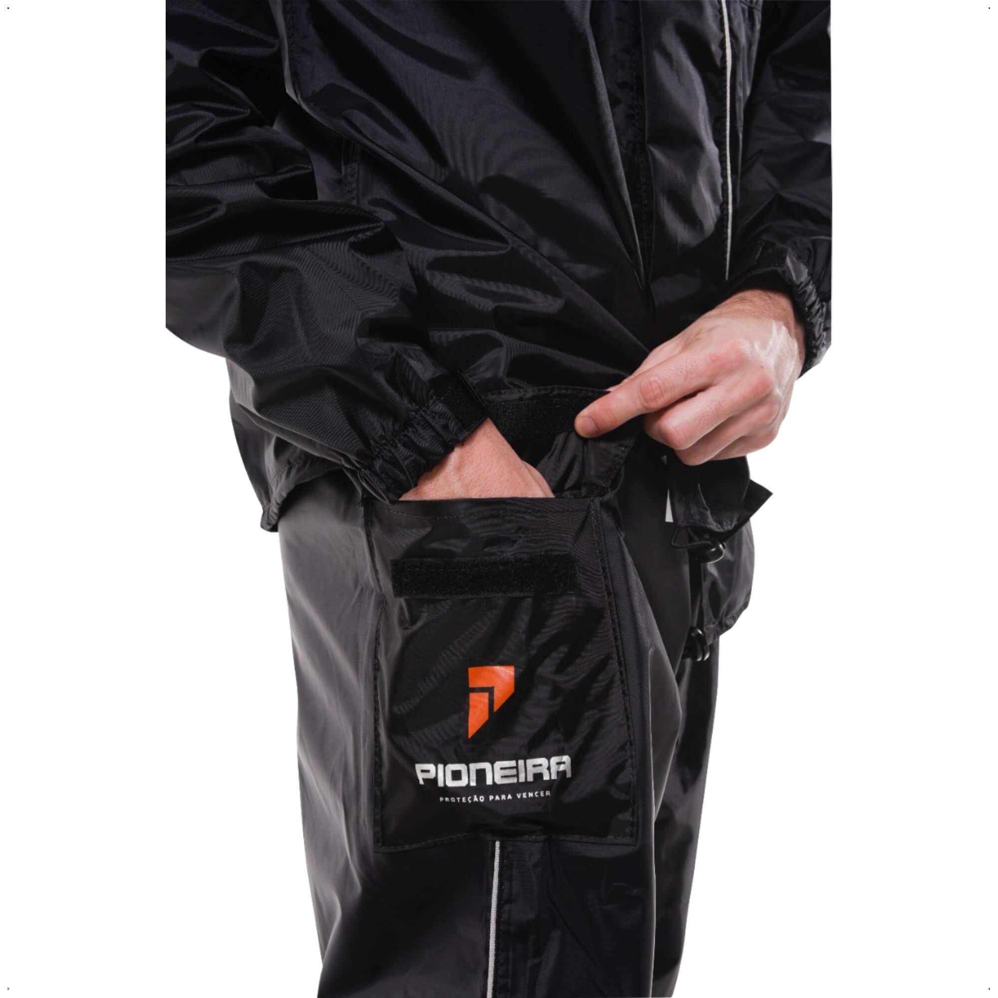 Conjunto Capa de Chuva Masculino Tam GG Impermeável Moto Nylon 0,20mm Pioneira -1101-M-PRE-GG