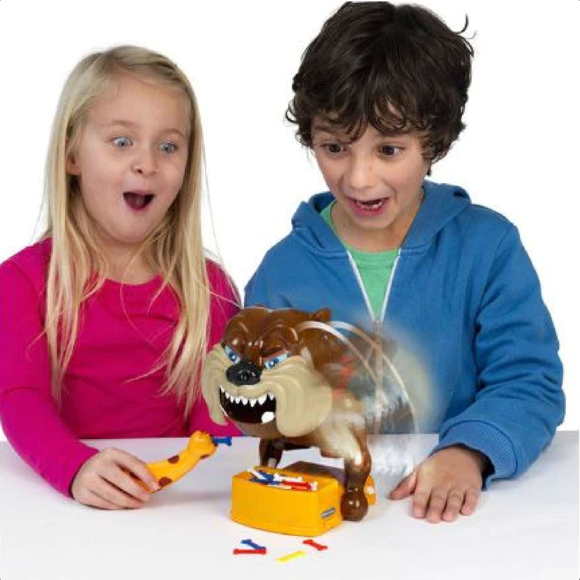 Jogo Bad Dog Não Acorde o Cachorro Roube Seus Ossos Plástico de +3 Anos Brinquedo Polibrinq - 2334