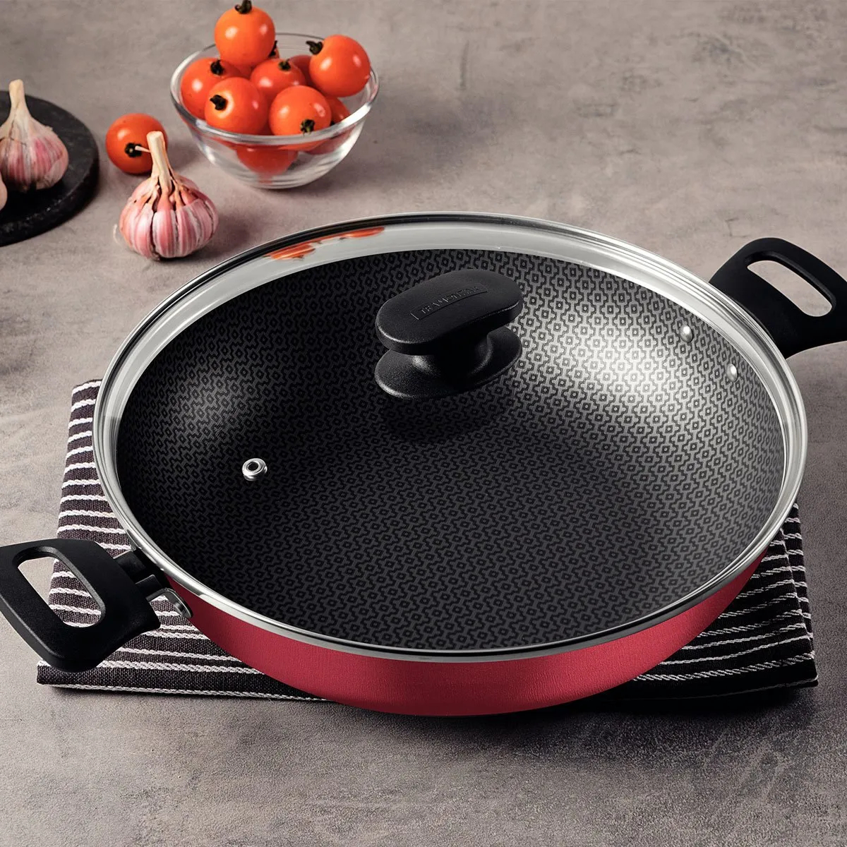 Panela Wok Loreto 3,3L 28cm Antiaderente Alumínio Starflon Vermelha Tramontina - 27817022