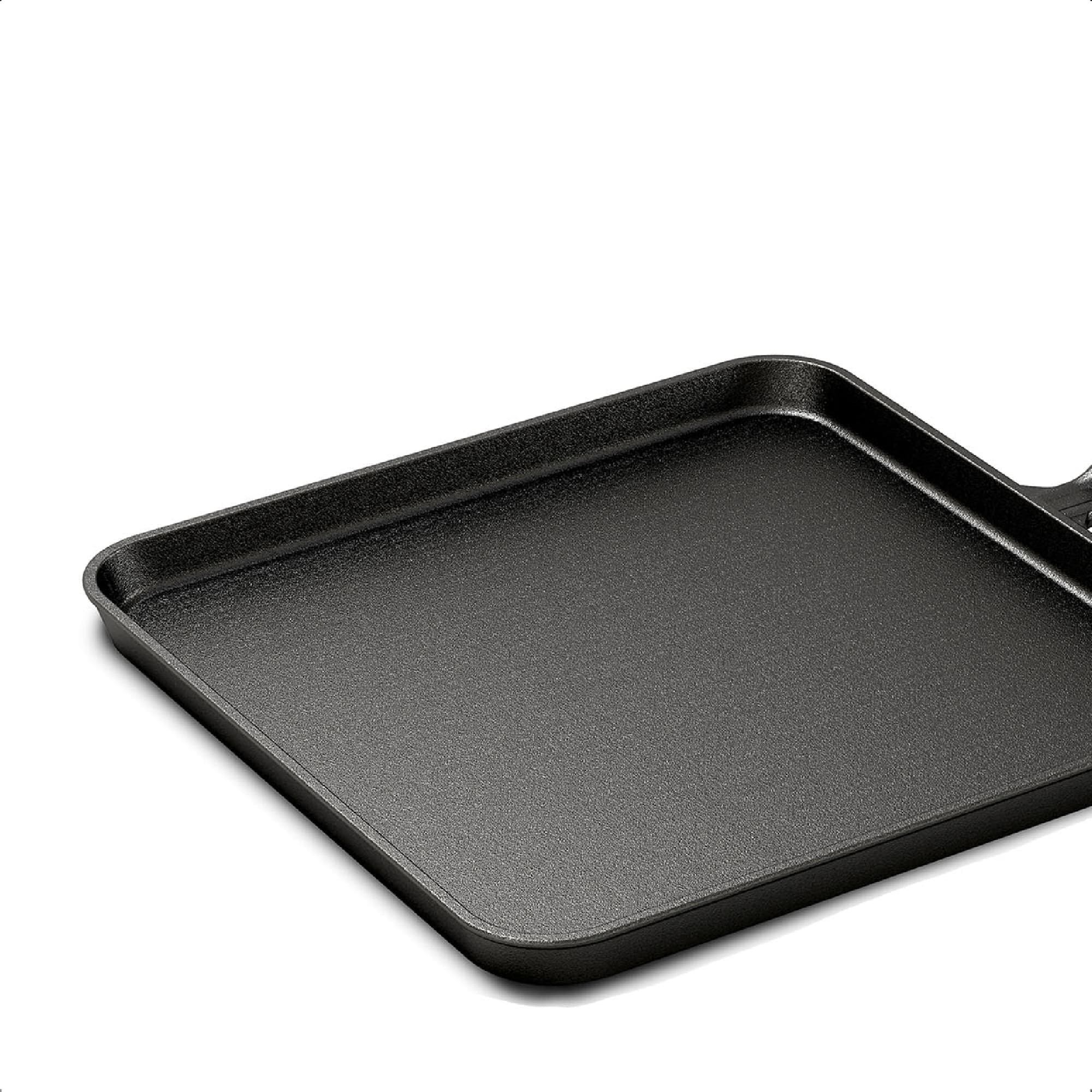 Chapa Lisa de Ferro Fundido para Forno Fogão Churrasqueira Capacidade 1,2L 26x26cm MTA - 8379