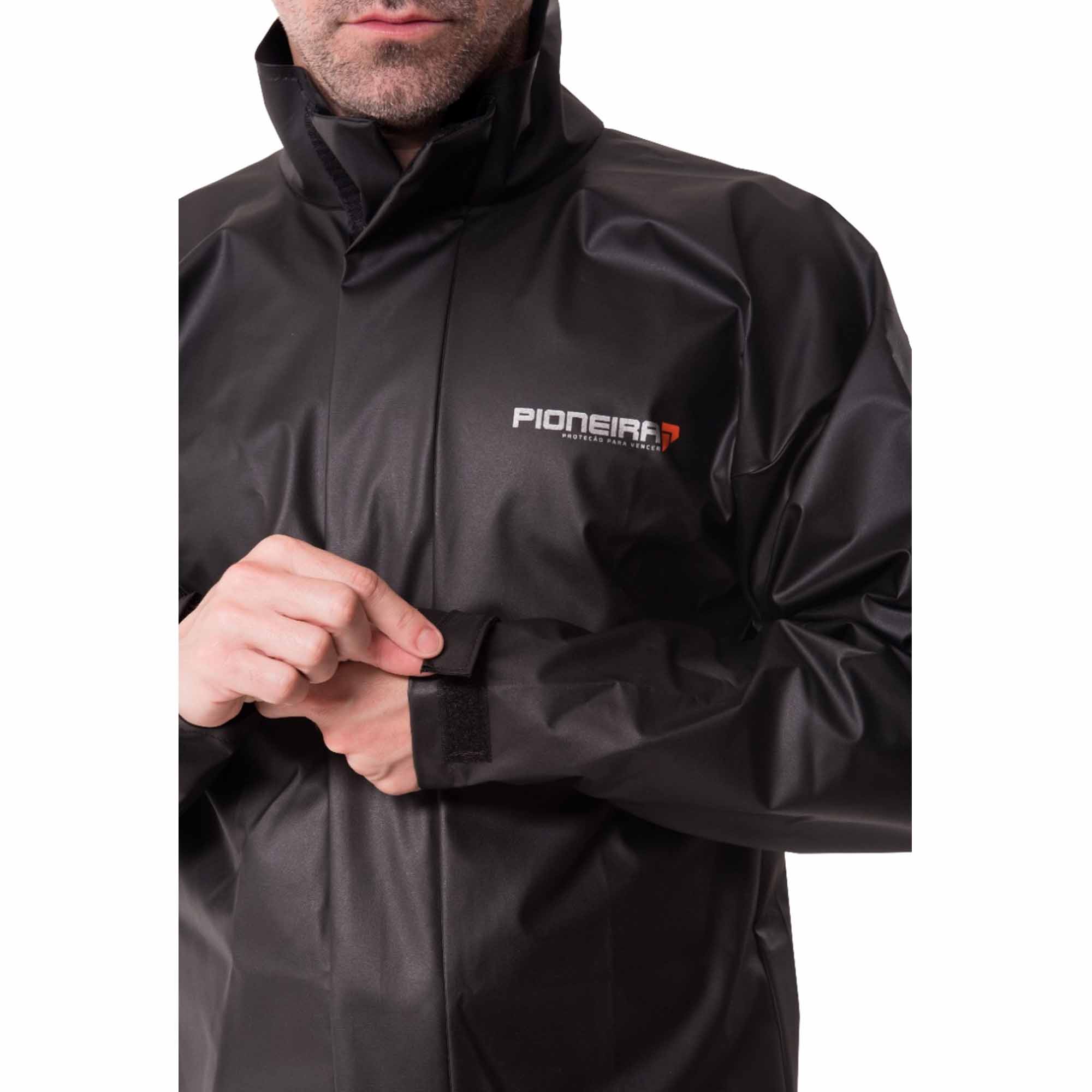 Conjunto Capa de Chuva Pvc M Combate c/ Capuz Masculino Refletiva Zíper Pioneira 2901-M-PRE-M