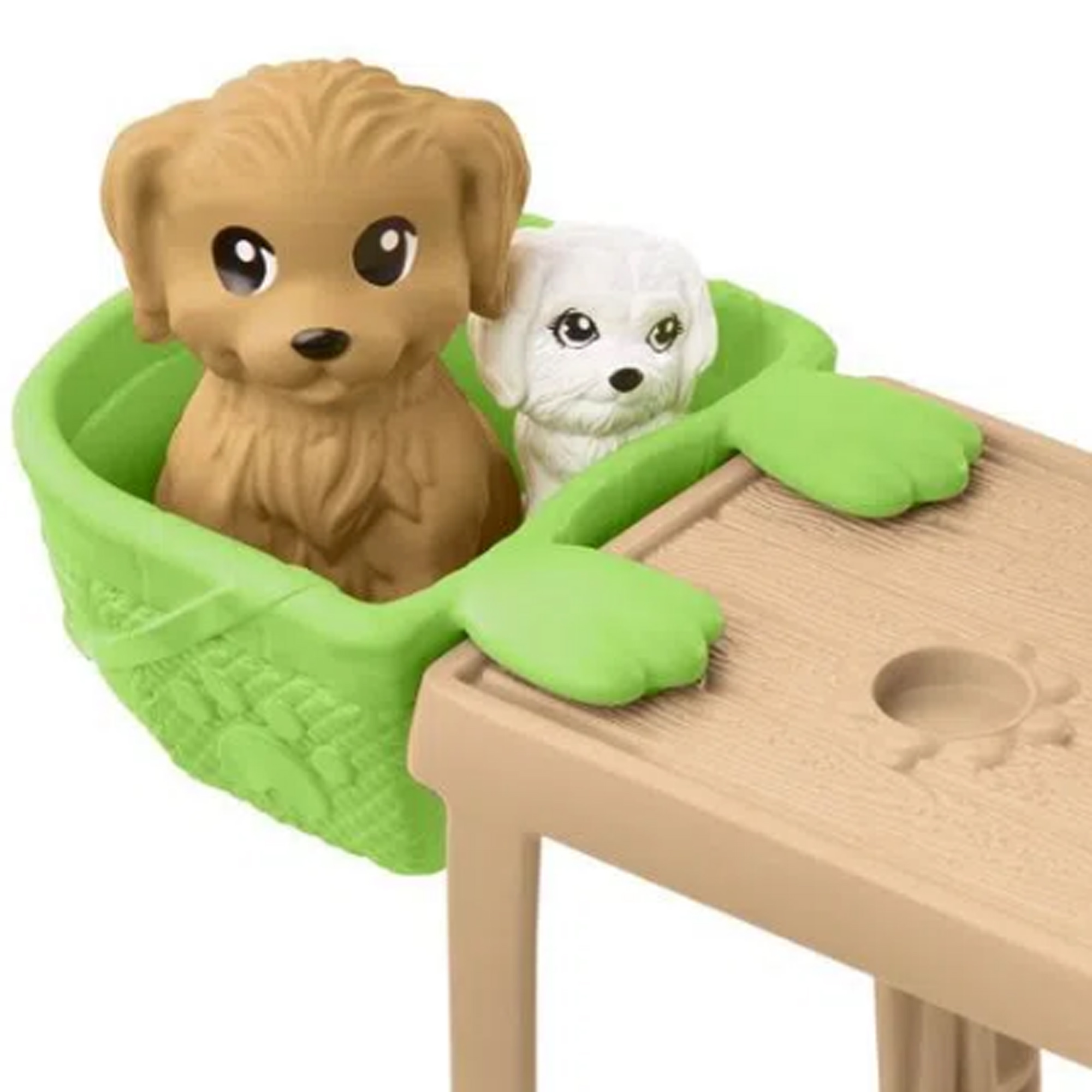 Boneca Barbie Chelsea Articulada com Acessórios Pista de Patinação Mattel - HJY35