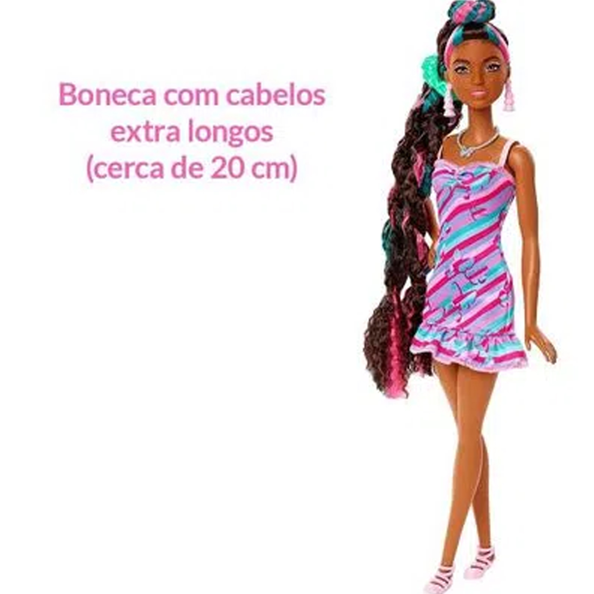 Boneca Barbie Totally Hair Borboleta Articulada  com 15 Acessórios Mattel - HCM91