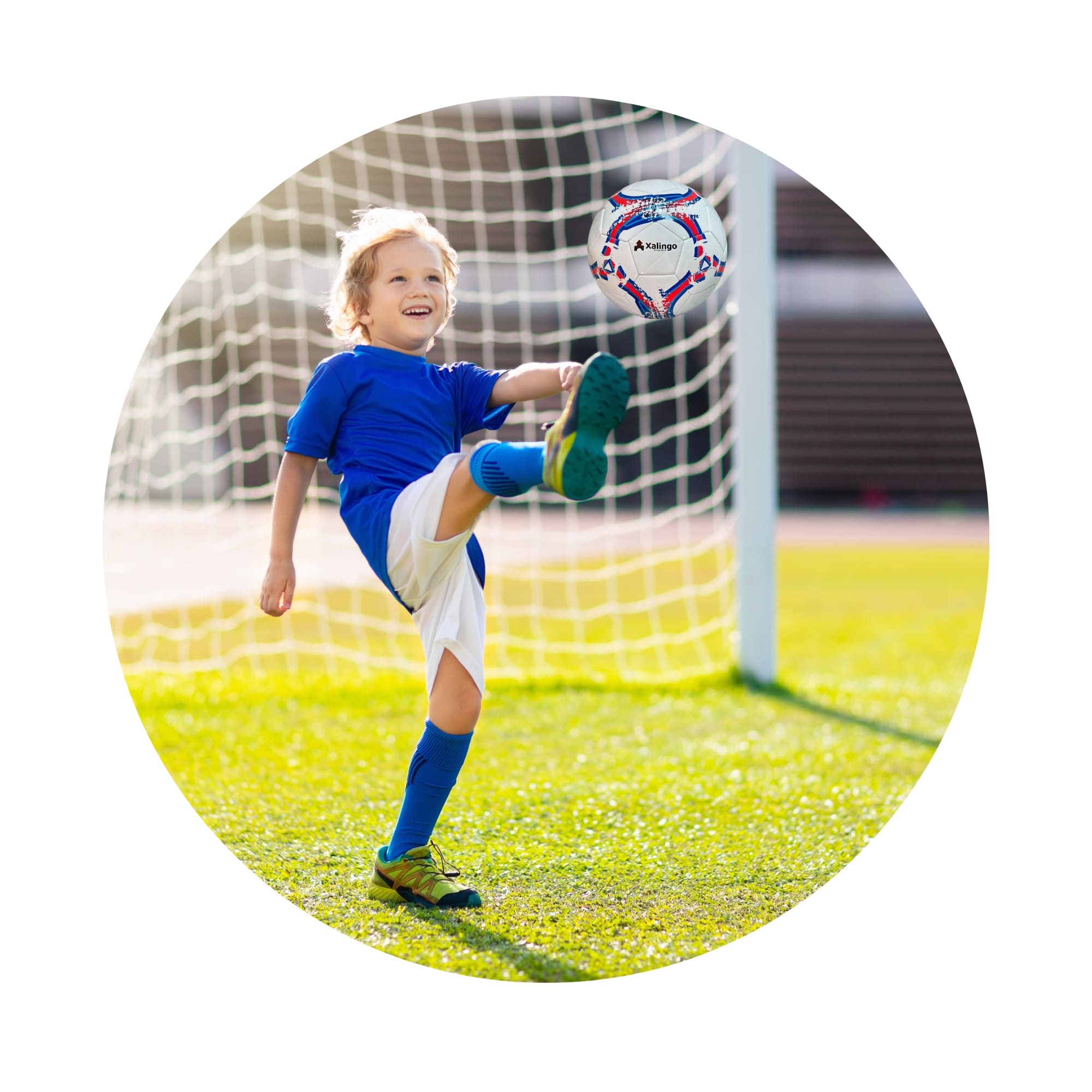 Bola de Futebol N° 3 Oficial 57 à 59cm PVC Recomendada para Uso Infantil Xalingo -  28709