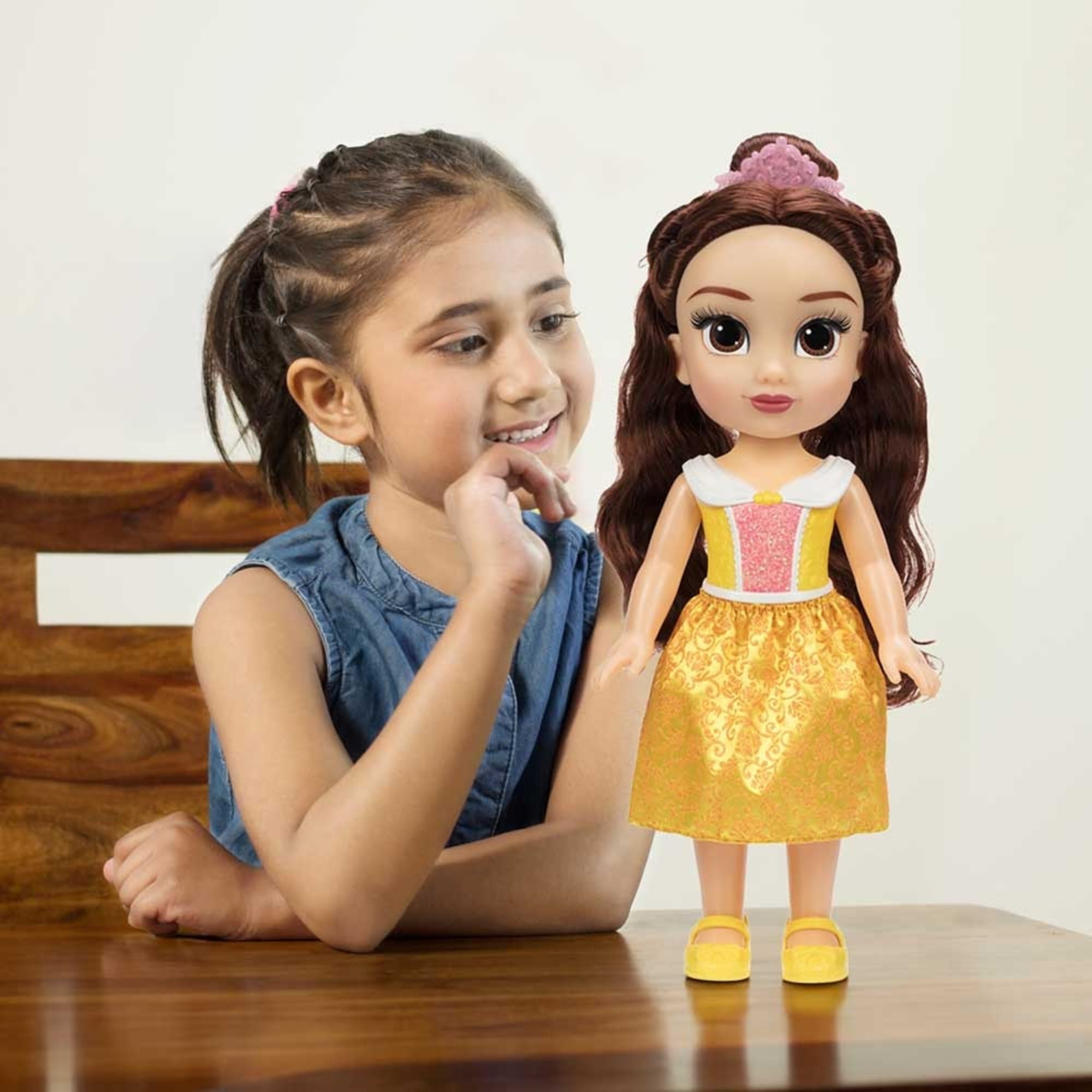Boneca Disney Princesas Bela 38cm com Sapatos Removíveis +3 Anos Multikids - BR2018