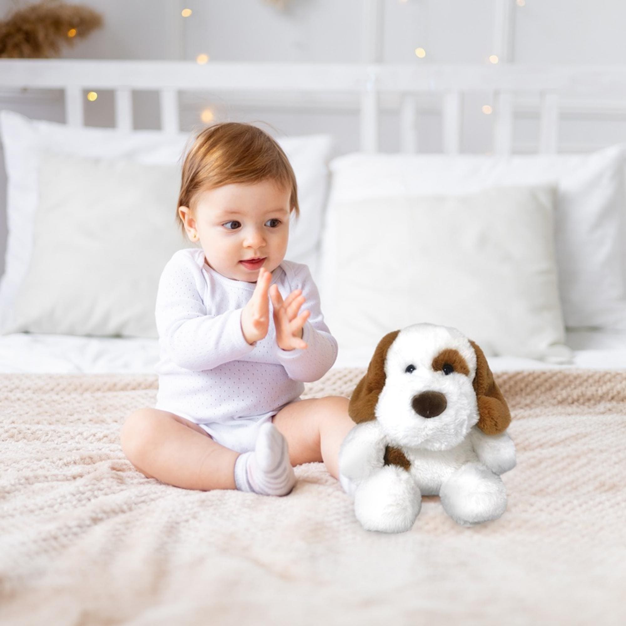 Pelúcia Beagle 25cm Primeira Infância para Crianças a Partir de 2 Meses Multikids - BR2055