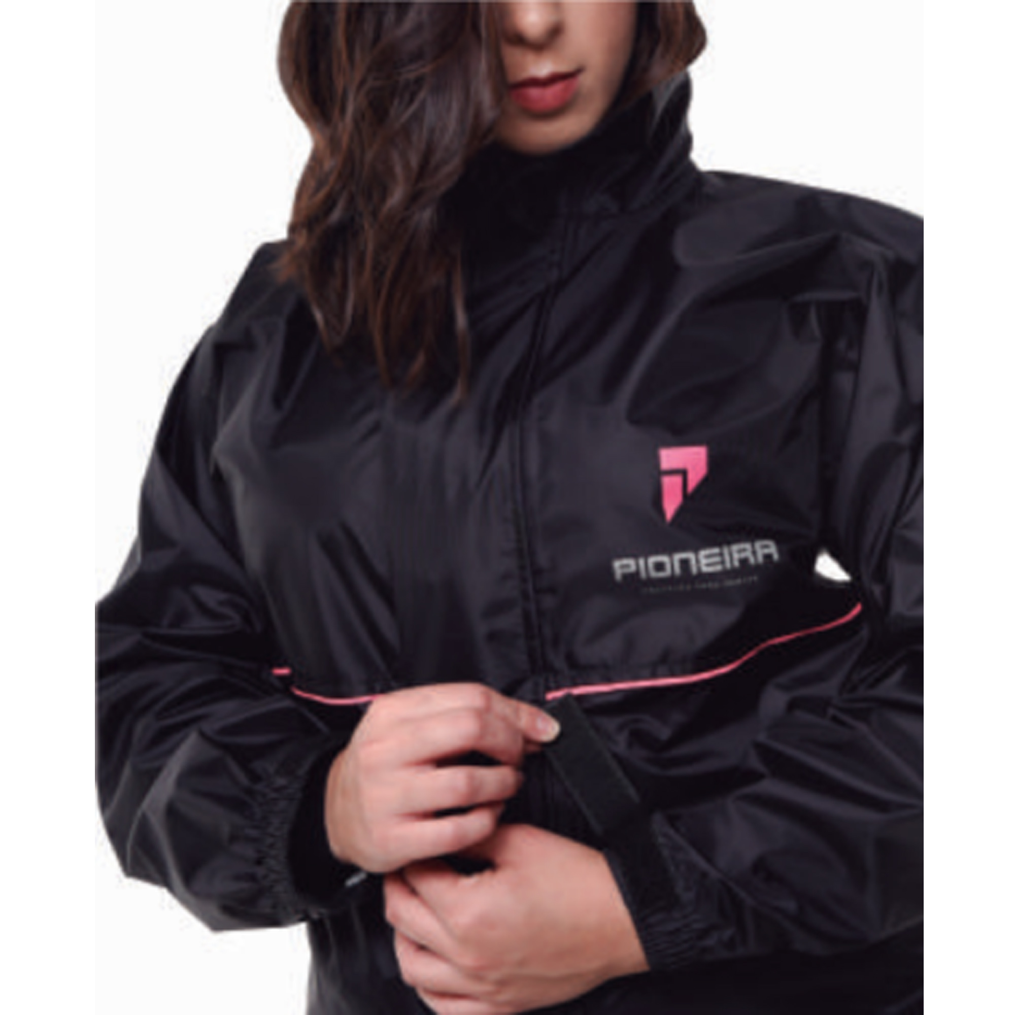 Conjunto Capa de Chuva Com Capuz Feminino e Masculino Preto Impermeável Motoqueiro Nylon 0,20mm Pioneira - 1101 Modelo:F