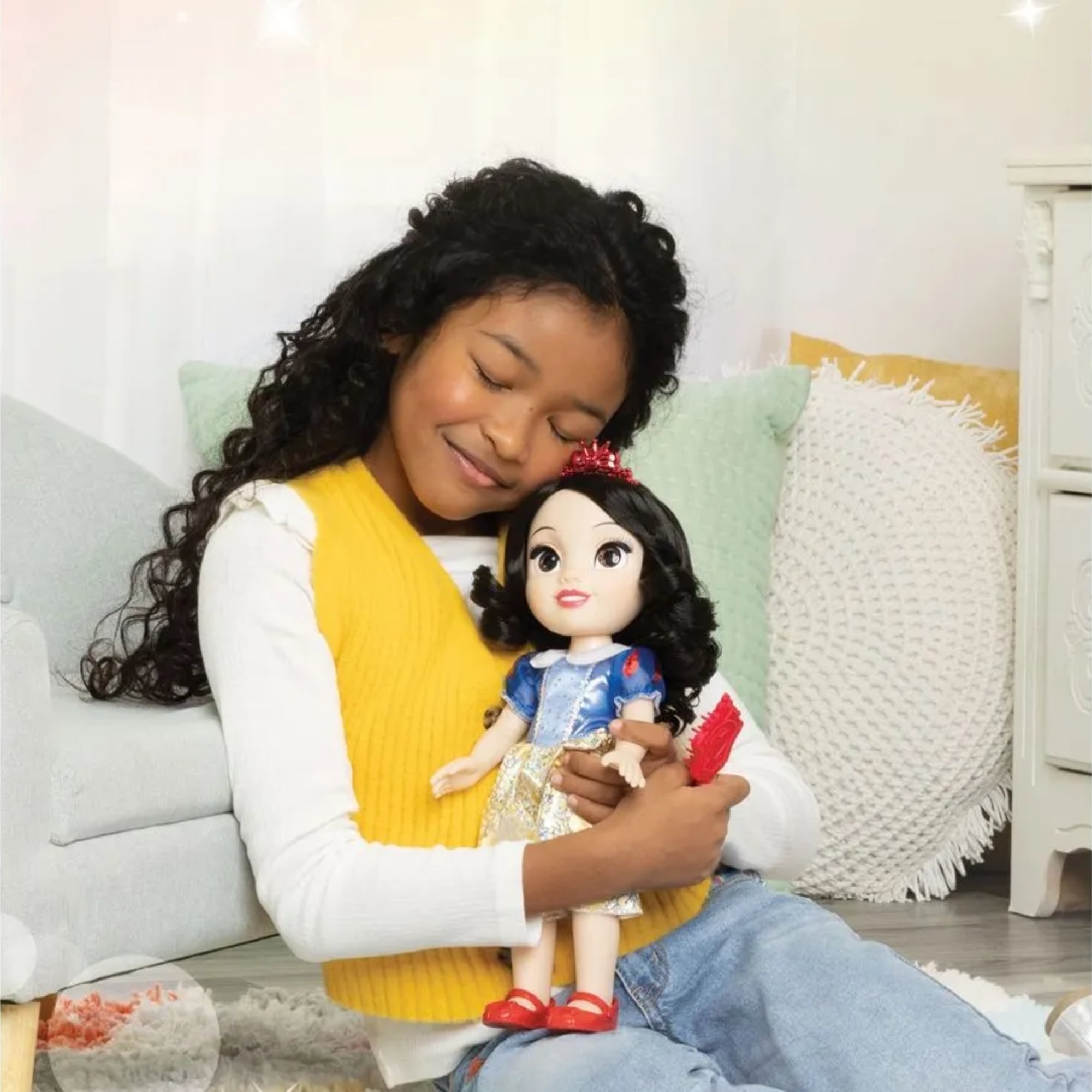 Brinquedo Infantil Boneca Princesas Articuladas Branca De Neve 38 cm Multikids BR1917
