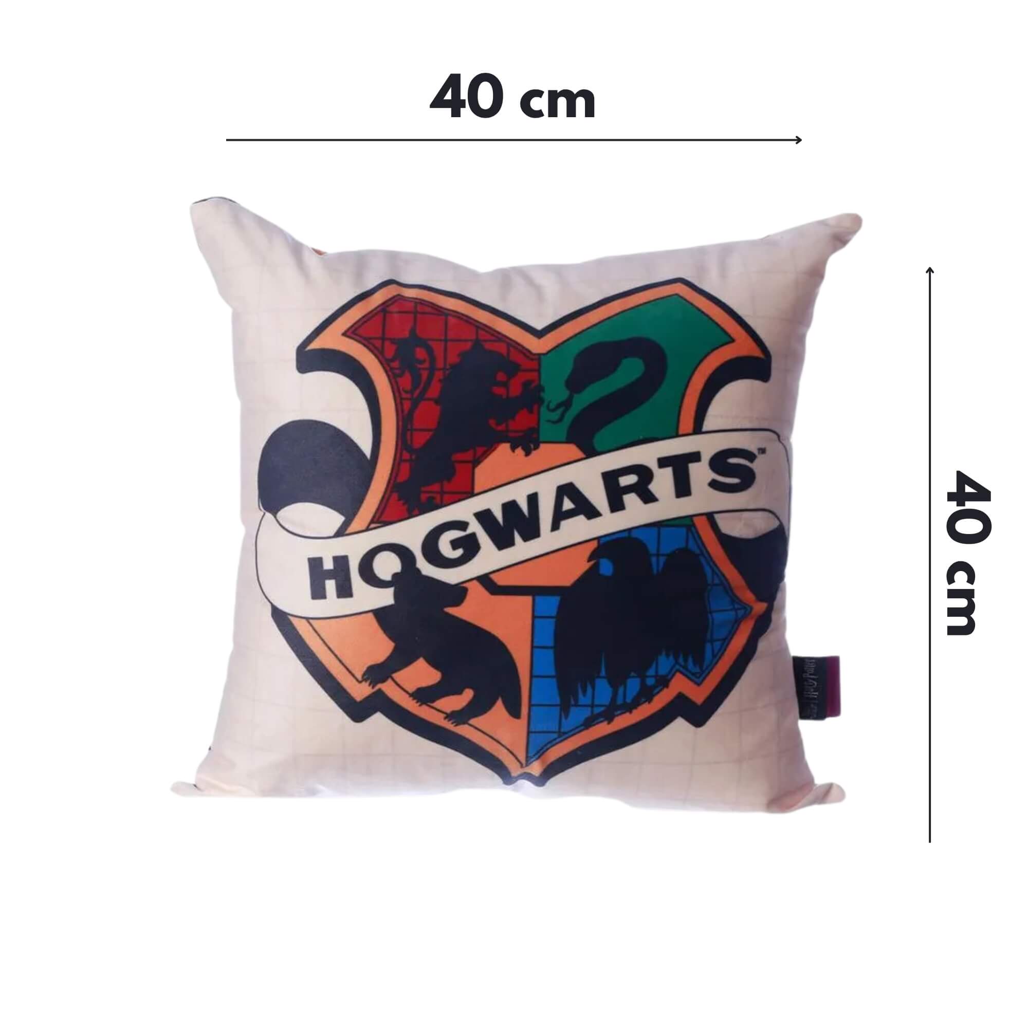 Almofada 40x40 cm Fibra Veludo Hogwarts Harry Potter Xadrez Zona Criativa - 10065069