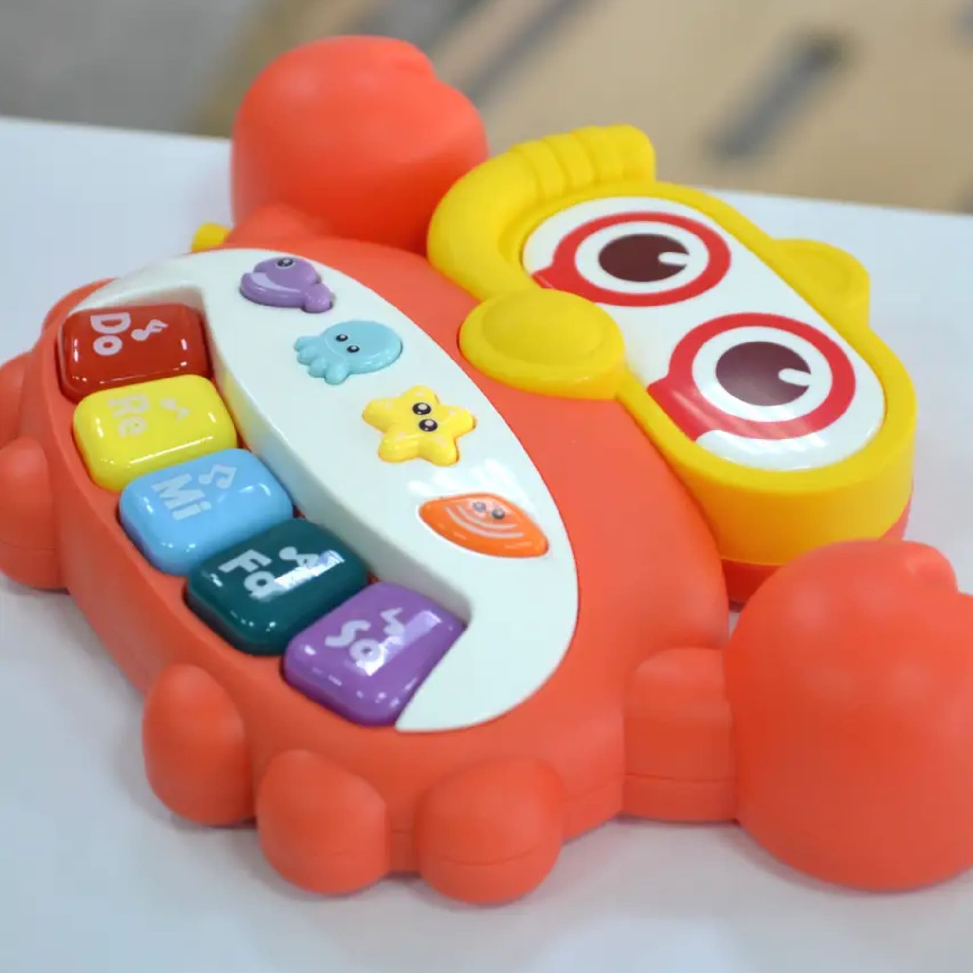Brinquedo Teclado Piano Caranguejo Musical com Som e Luzes Fenix - FBB-622