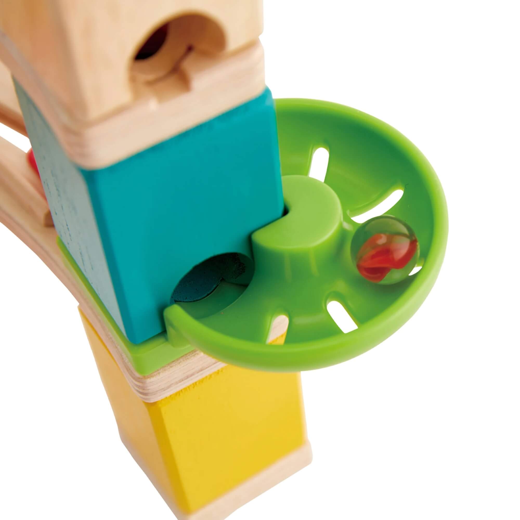 Brinquedo Educativo Infantil Corrida de Bolinha Quadrilla 44 Peças Xalingo - 67787