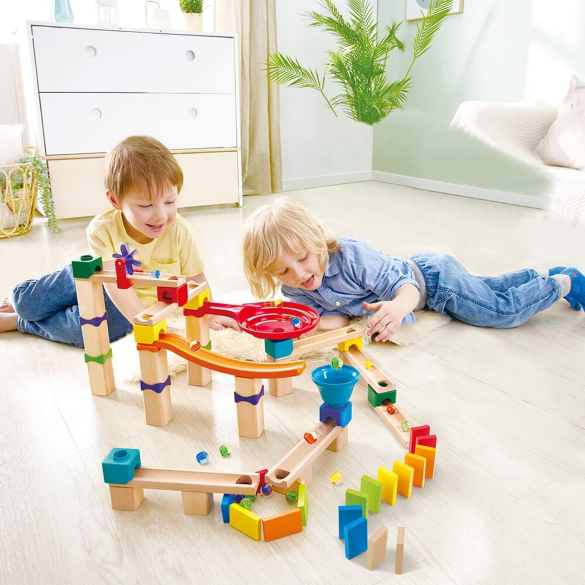 Jogo Infantil de Corrida de Bolinhas 81 Peças Xalingo - 67365