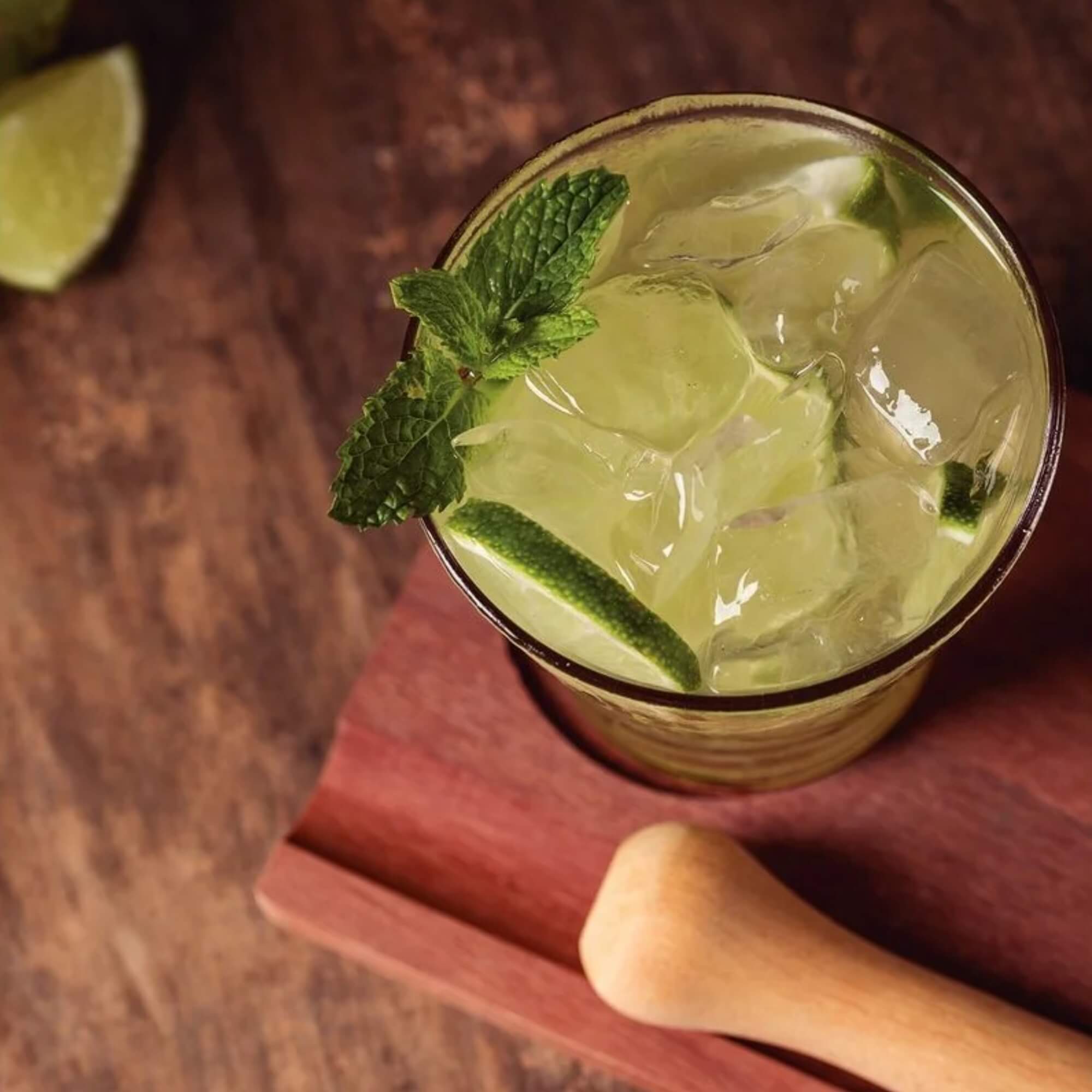 Kit Caipirinha com Tábua, Copo de Vidro e Amassador em Madeira Tramontina - 10239211