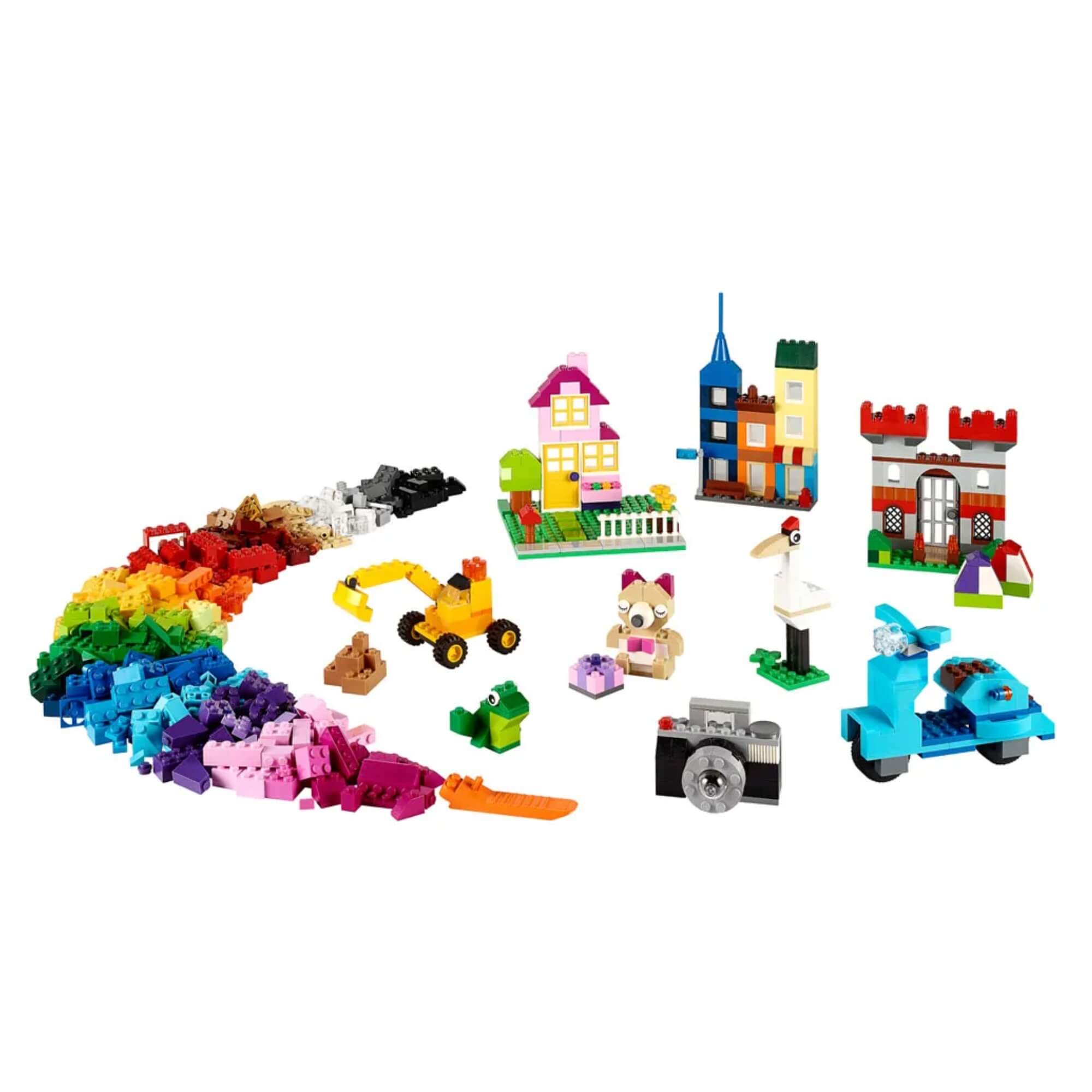LEGO Caixa Grande de Peças Criativas 790 Peças - 4111110698