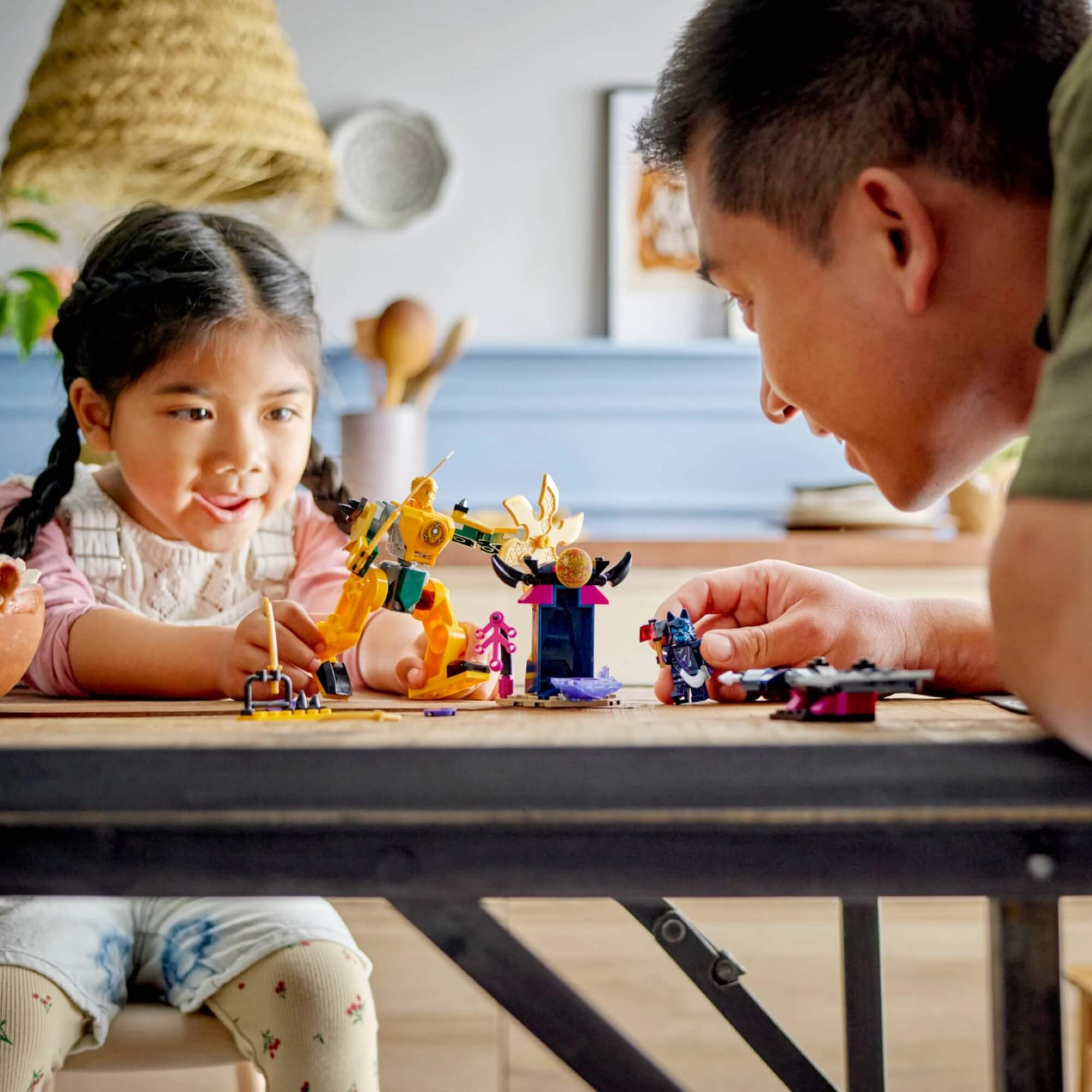 LEGO Ninjago Robô de Combate do Arin 104 Peças - 4111171804