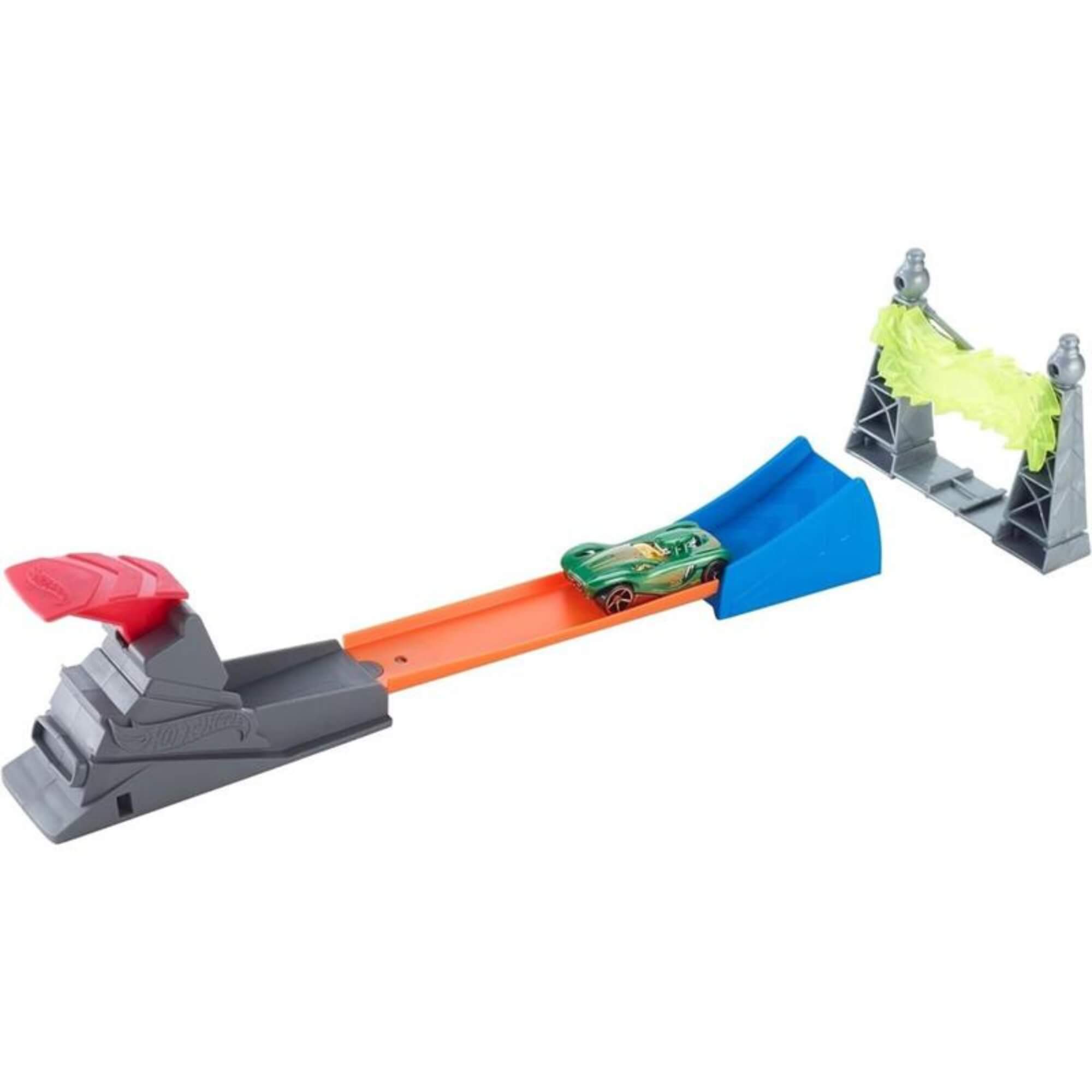 Hot Wheels Pista Action Acrobacia com 1 Carrinho Pista Sortida Mattel - FTH79 097690