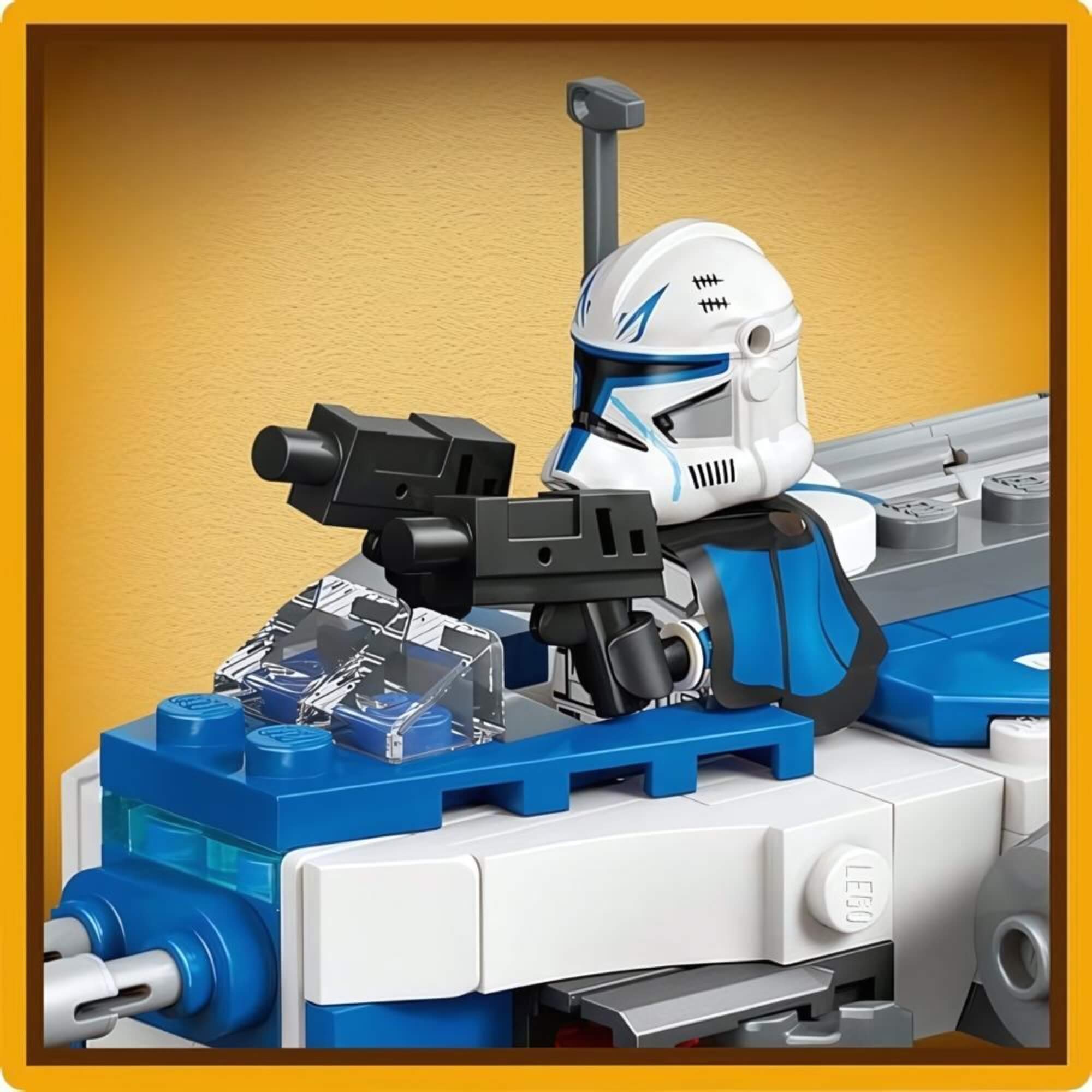 LEGO Star Wars Microfighter Capitão Rex Y-Wing Disney 99 Peças - 4111175391