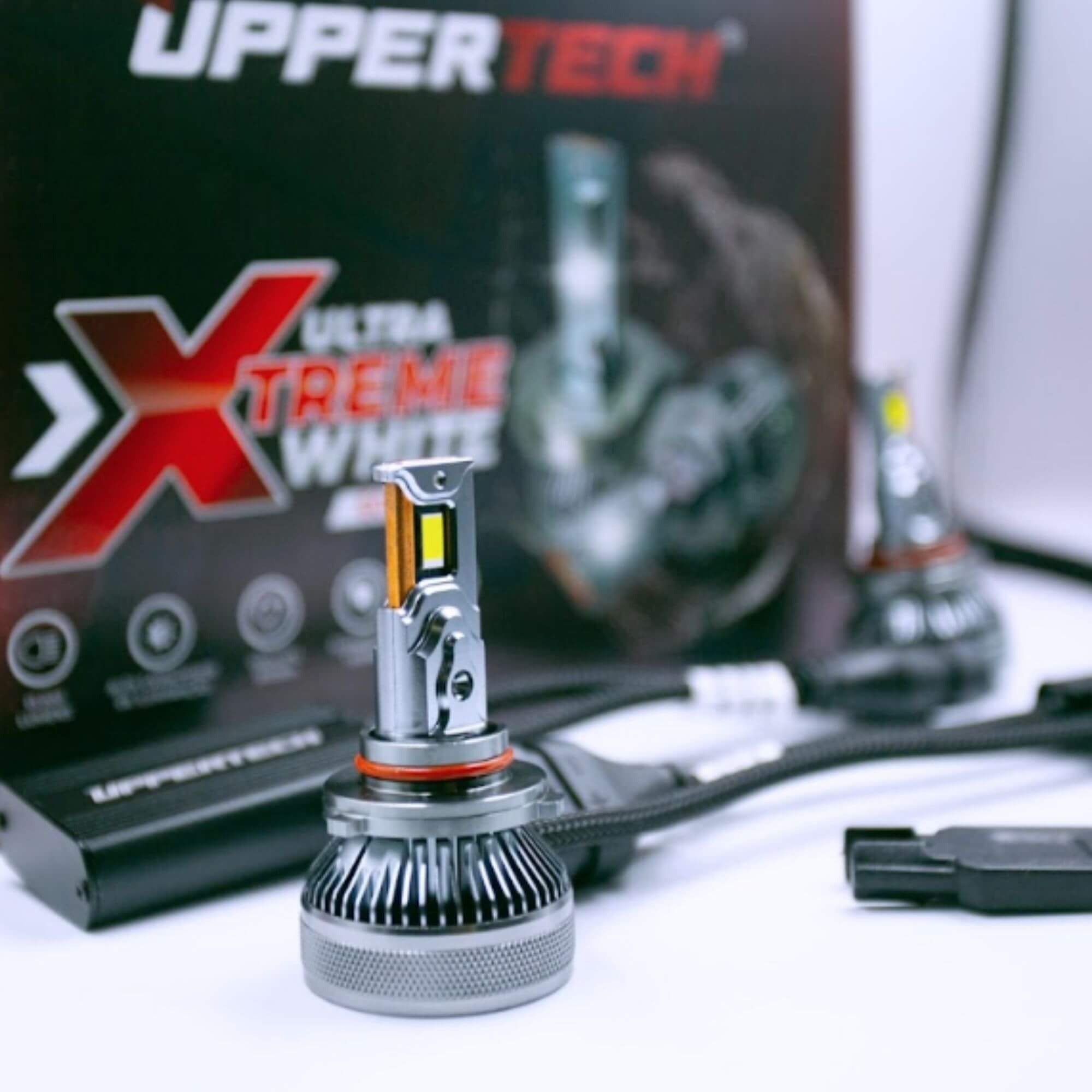 Par de Lâmpada LED Automotiva Ultra Extreme White HB3 Uppertech - 4955