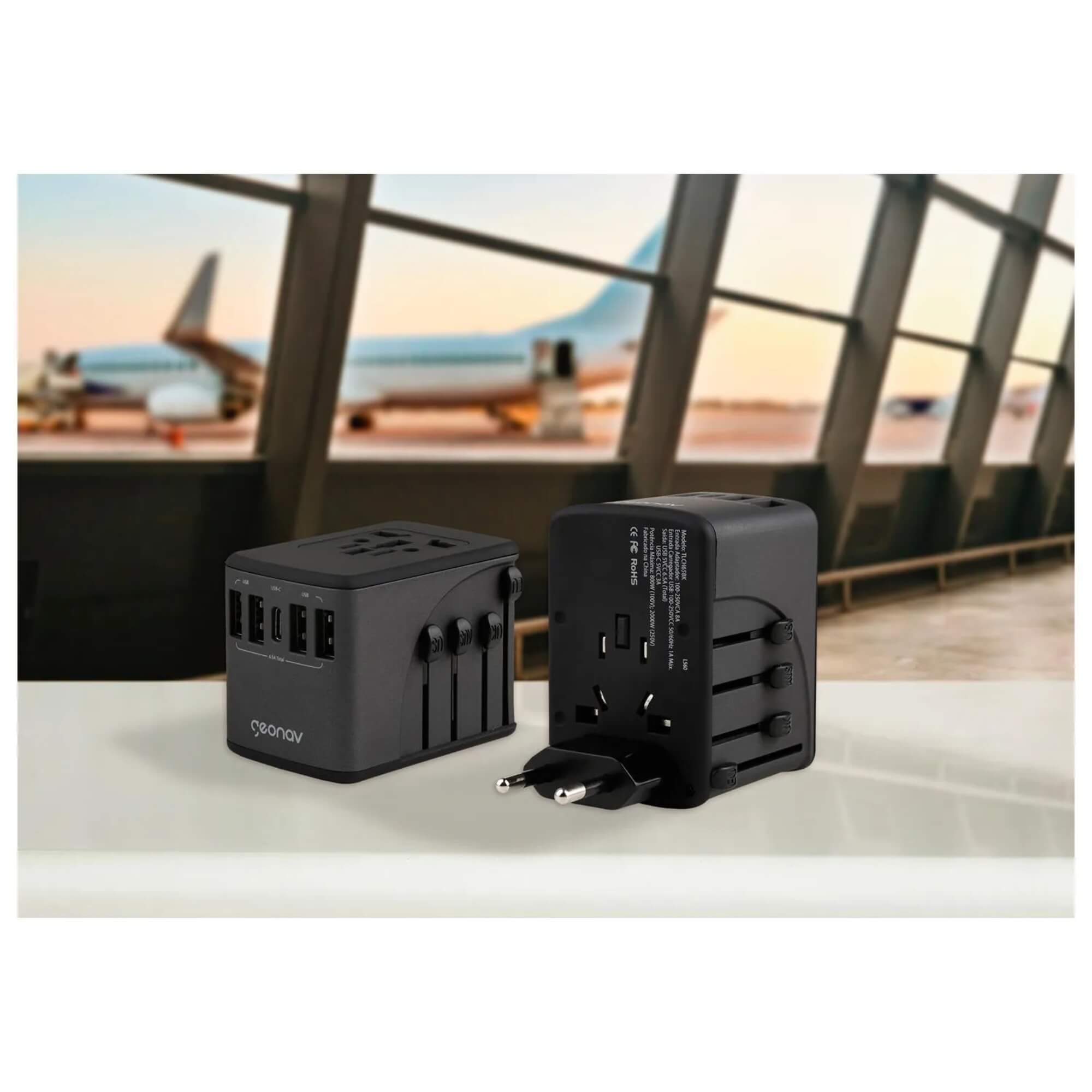 Carregador Universal com Adaptadores de Viagem USB + USB-C Preto Geonav - TLCH65BK
