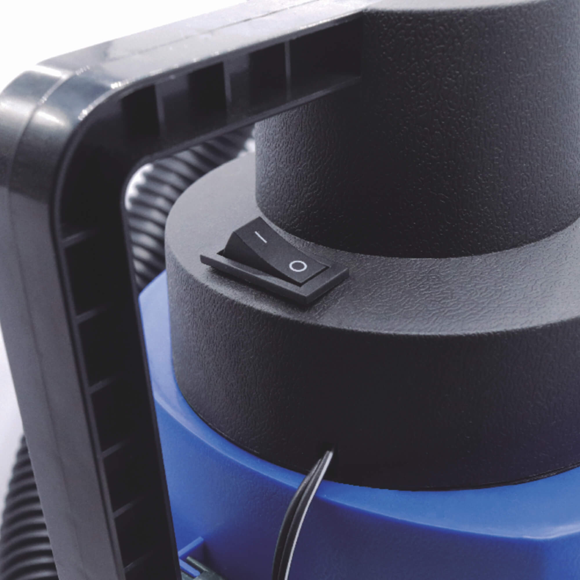 Aspirador Automotivo de Pó e Liquido 12V 90W Vacuum Cleaner Tech One - PW-E-2857