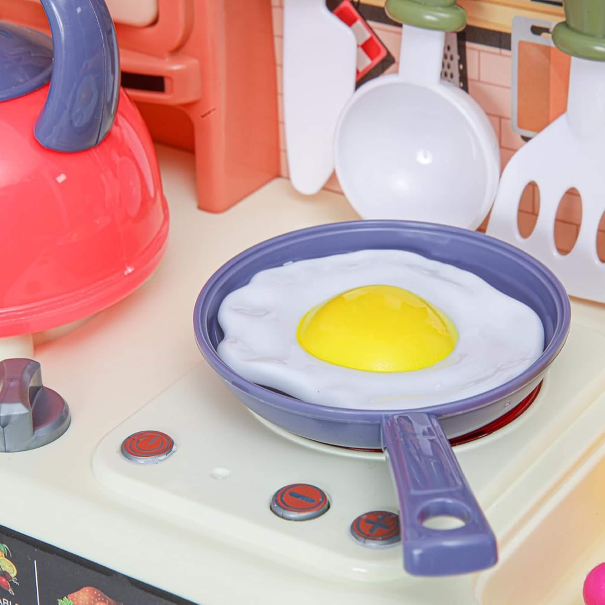 Brinquedo Infantil Kit Cozinha Casa Encantada Bege com 34 Peças Zippy Toys - 9278