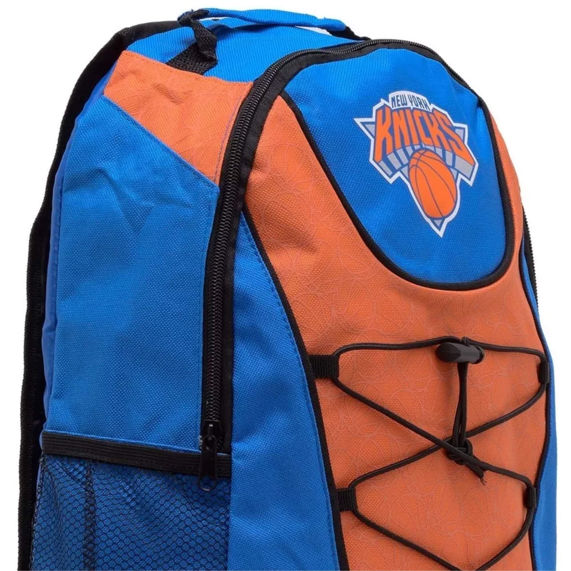 Mochila Bungee com Elástico NBA New York Knicks Futebol e Magia - 6866