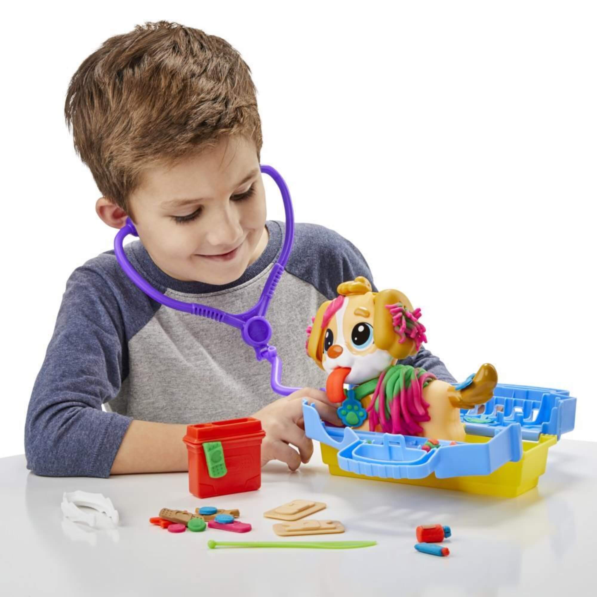 Massinha de Modelar Play-Doh Pet Shop com 10 Ferramentas e 5 Cores de Massinha Hasbro - 16658