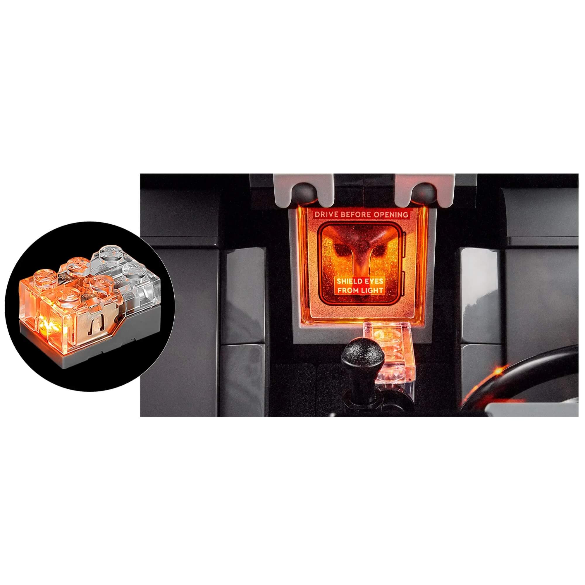 LEGO Creator Expert - Máquina do Tempo de Volta ao Futuro 1872 Peças - 4111110300