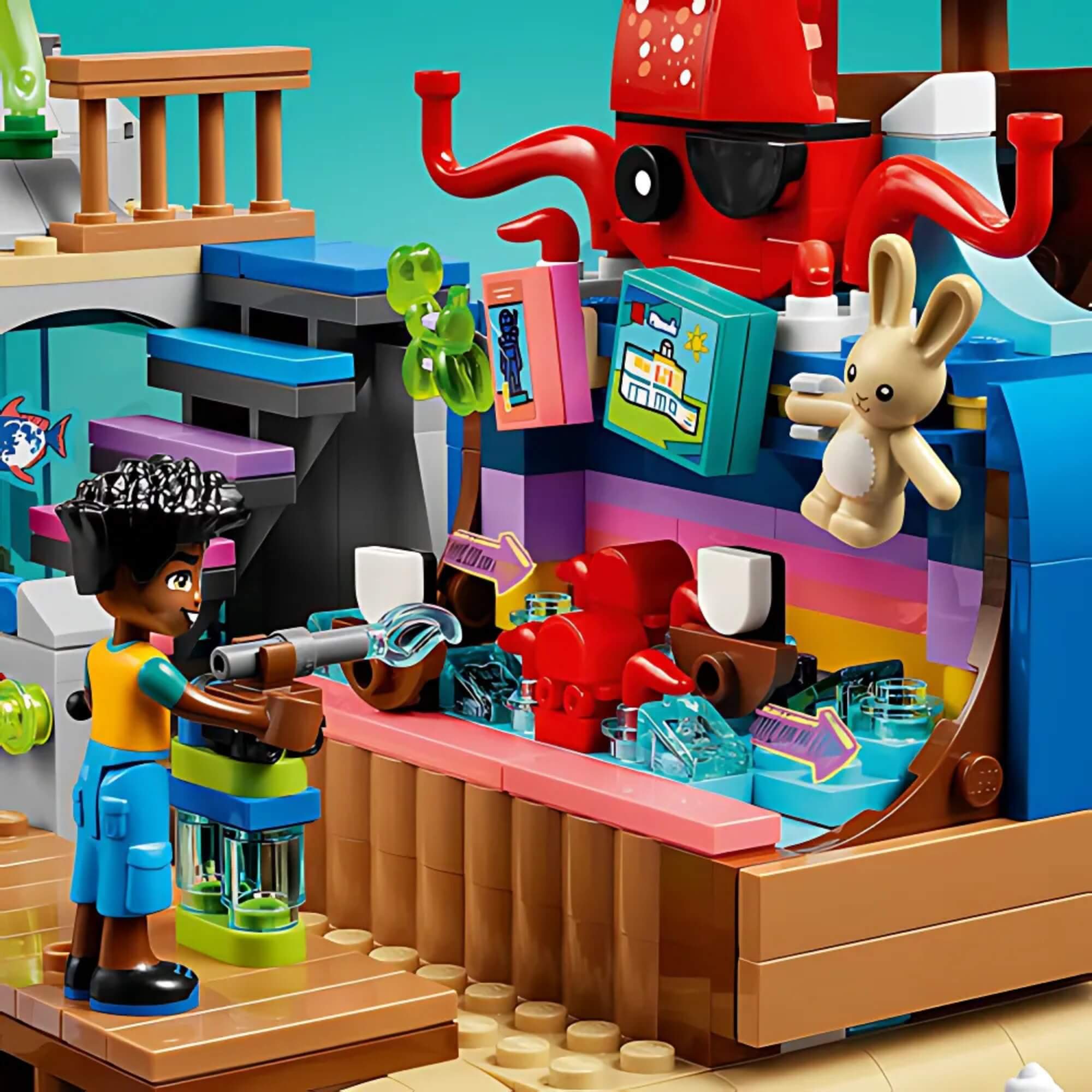 LEGO Friends - Parque de Diversões na Praia 1348 Peças - 4111141737