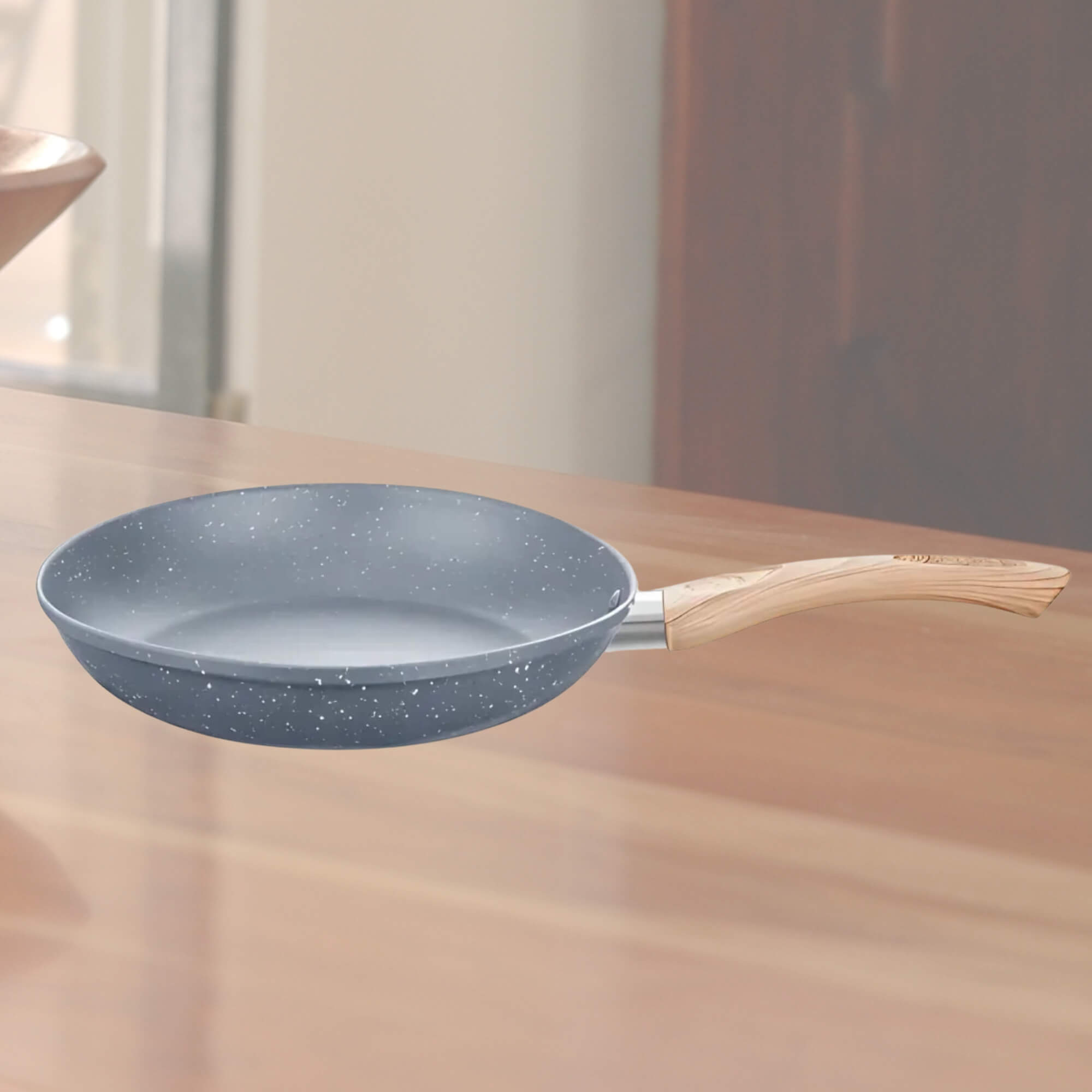 Frigideira Antiaderente Induction Pro Ceramic-Flon Cor Cinza N.24 1,8L 24cm MTA - 8536