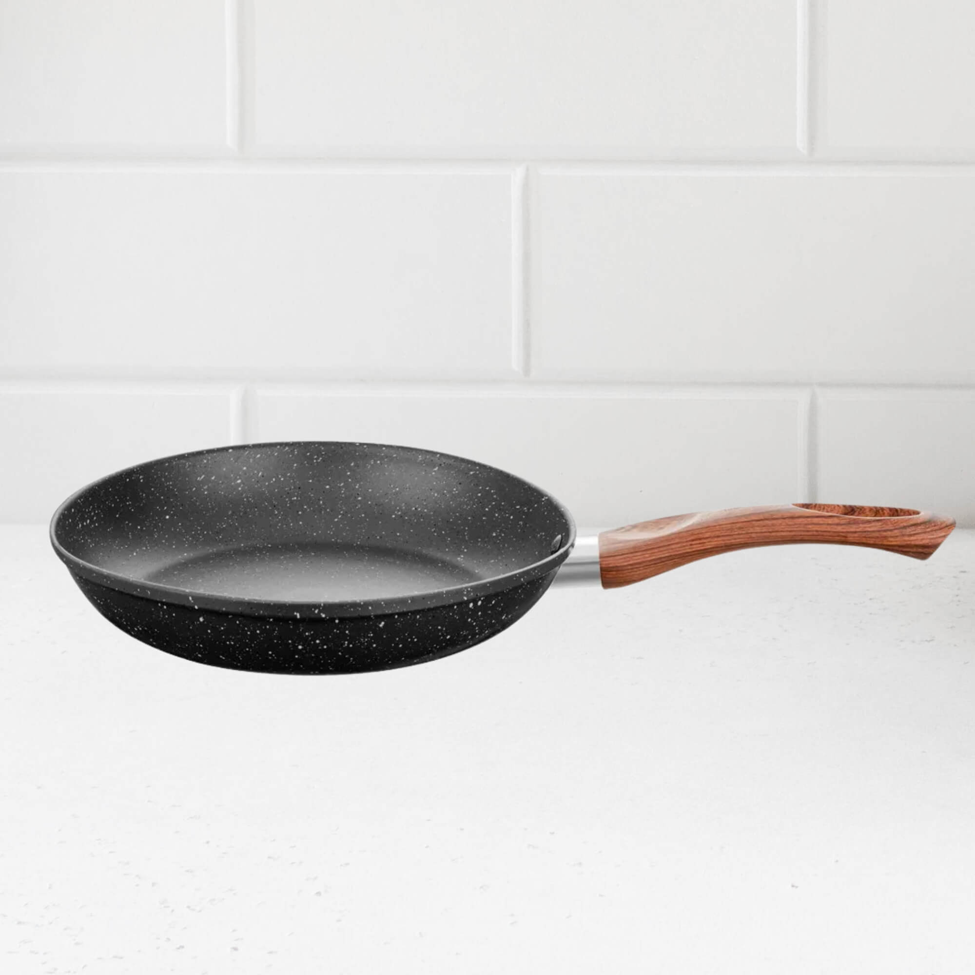 Frigideira Antiaderente Induction Pro Ceramic-Flon Cor Preta N.22 1,4L 22cm MTA - 8505