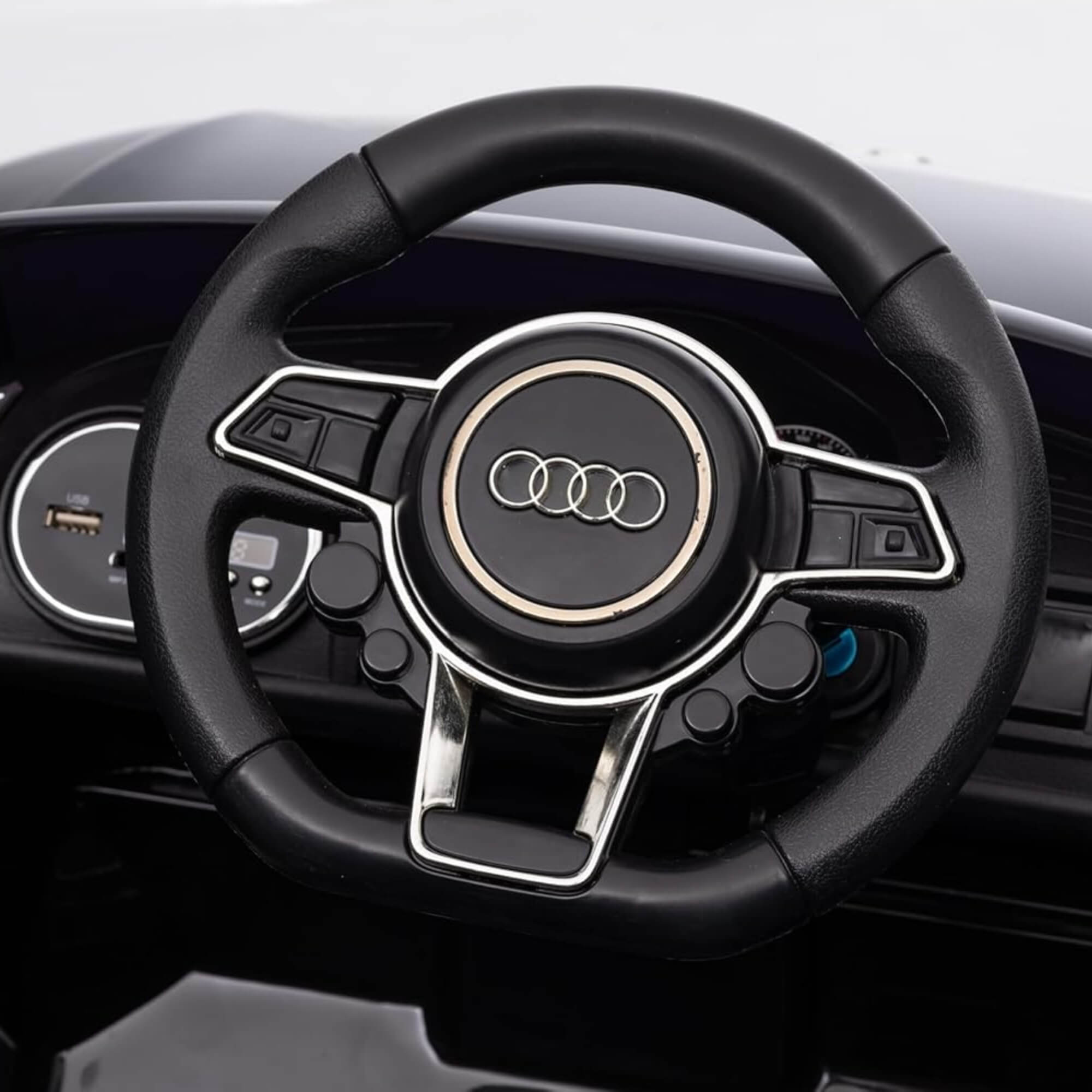 Carrinho Elétrico Infantil Audi R8 12V com Controle Remoto na cor Preta Zippy Toys - 9984