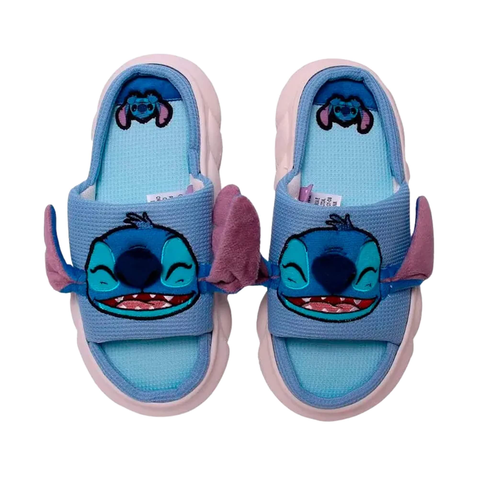Pantufa Nuvem Stitch Tamanho G - Disney Zona Criativa - 10073429