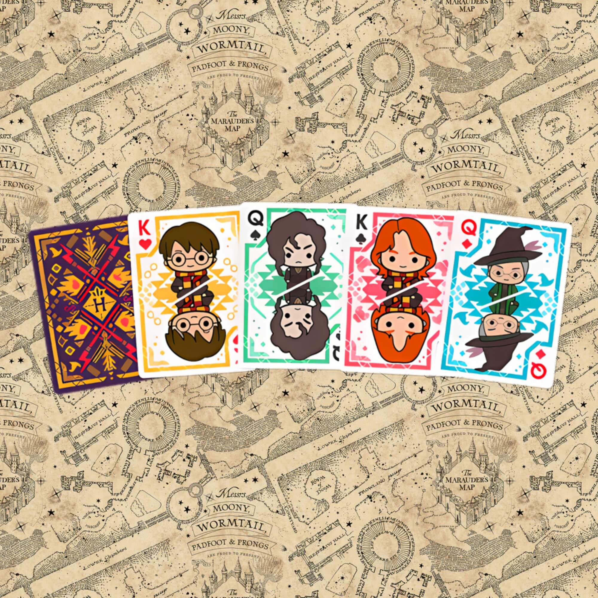 COMP Kit Harry Potter Quebra-Cabeça 200 Peças + Baralho Copag Ilustrado Colecionável
