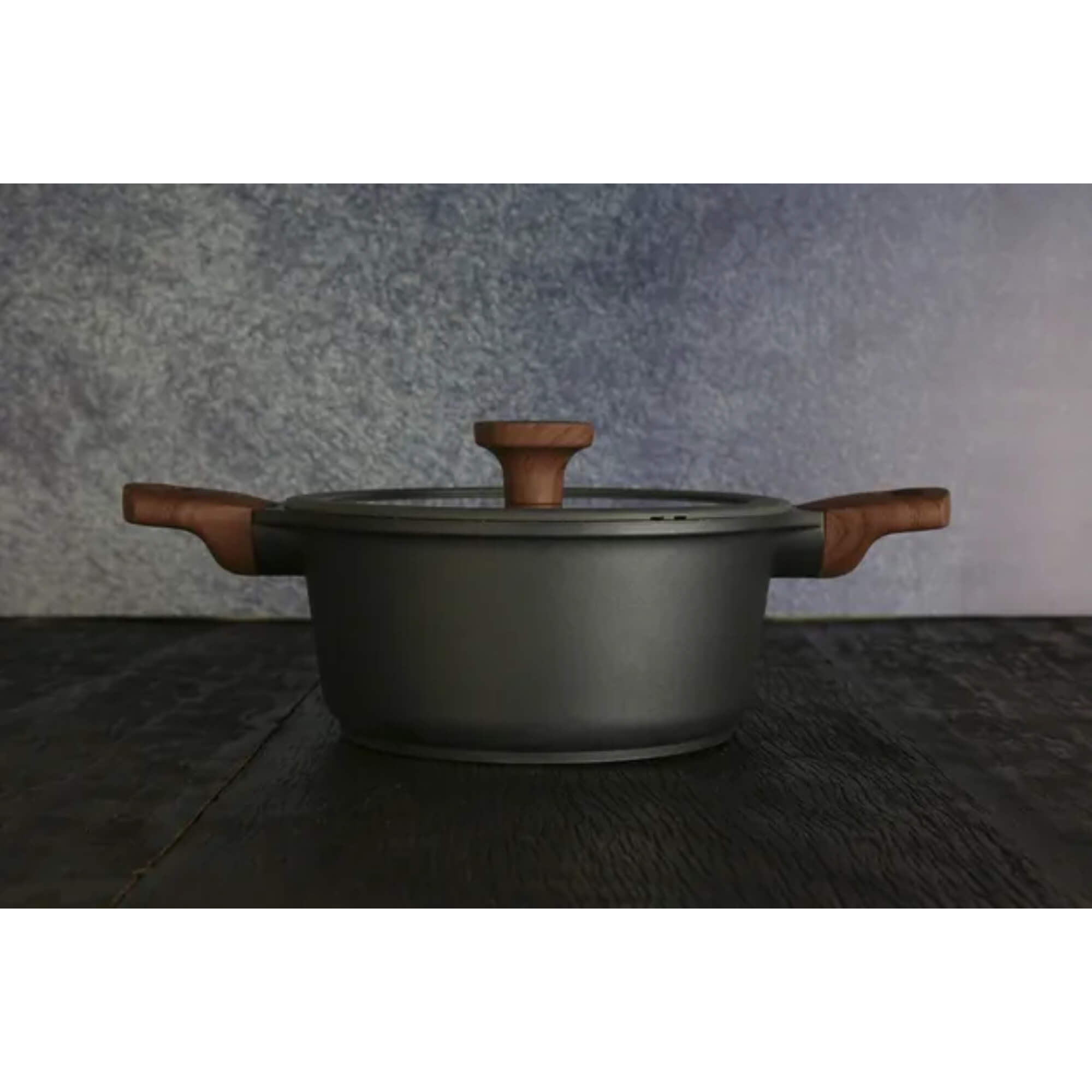 Caçarola 28cm Linha Titanium 6,4L com Tampa de Vidro MTA - 8475