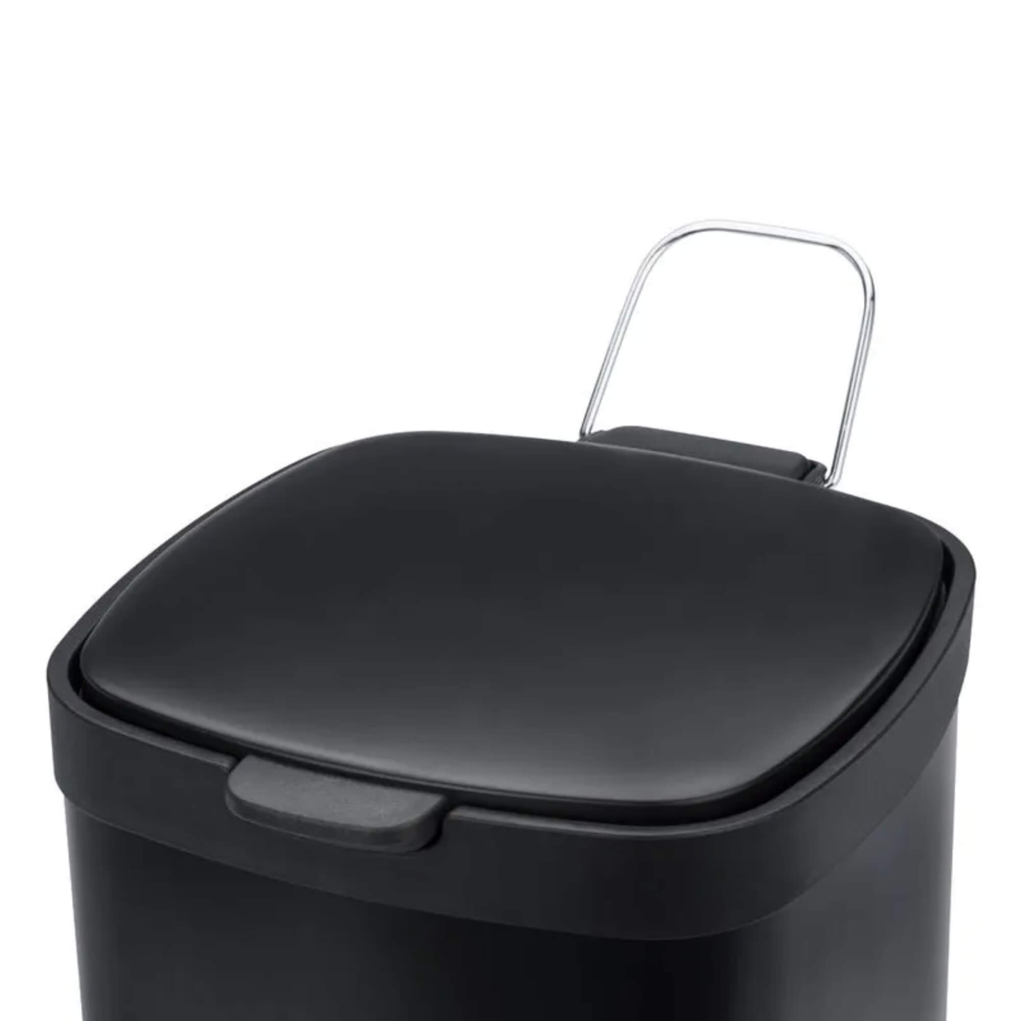 Lixeira com Pedal e Balde Brinox Frame 12 Litros Aço Carbono Preto Brinox - 3065/100