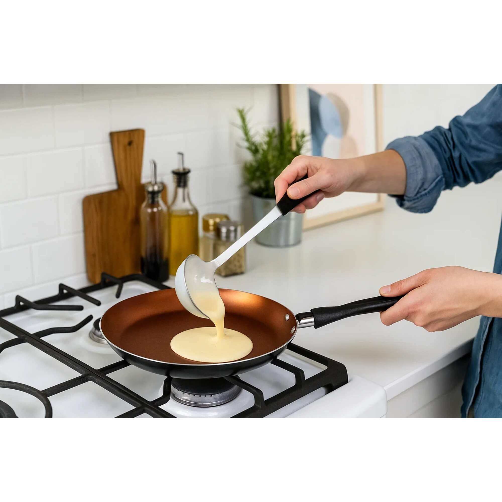 Tapioqueira Panquequeira Topázio 22cm 590ml Antiaderente Cinza Range Brinox - 7233/369