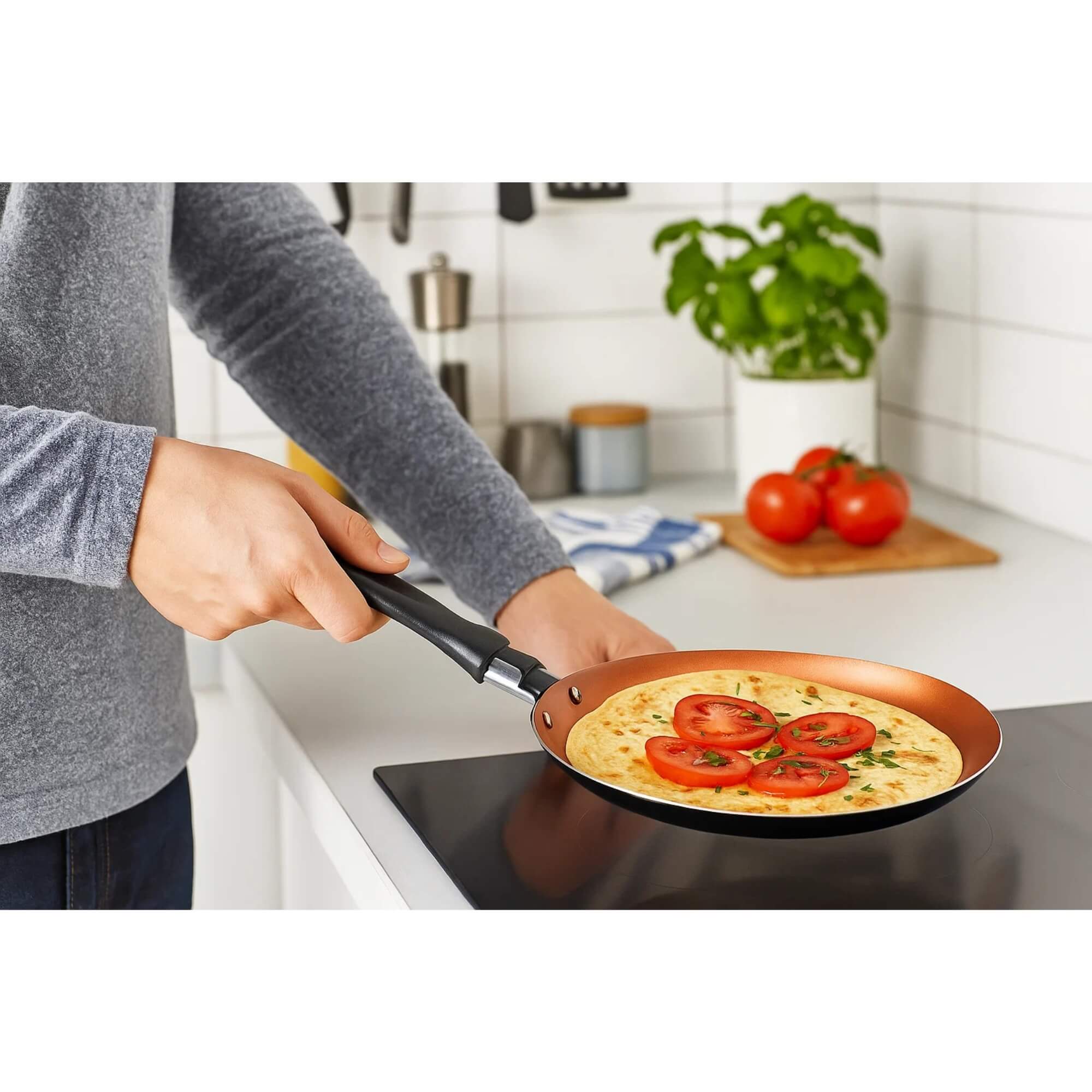 Tapioqueira Panquequeira Topázio 22cm 590ml Antiaderente Cinza Range Brinox - 7233/369