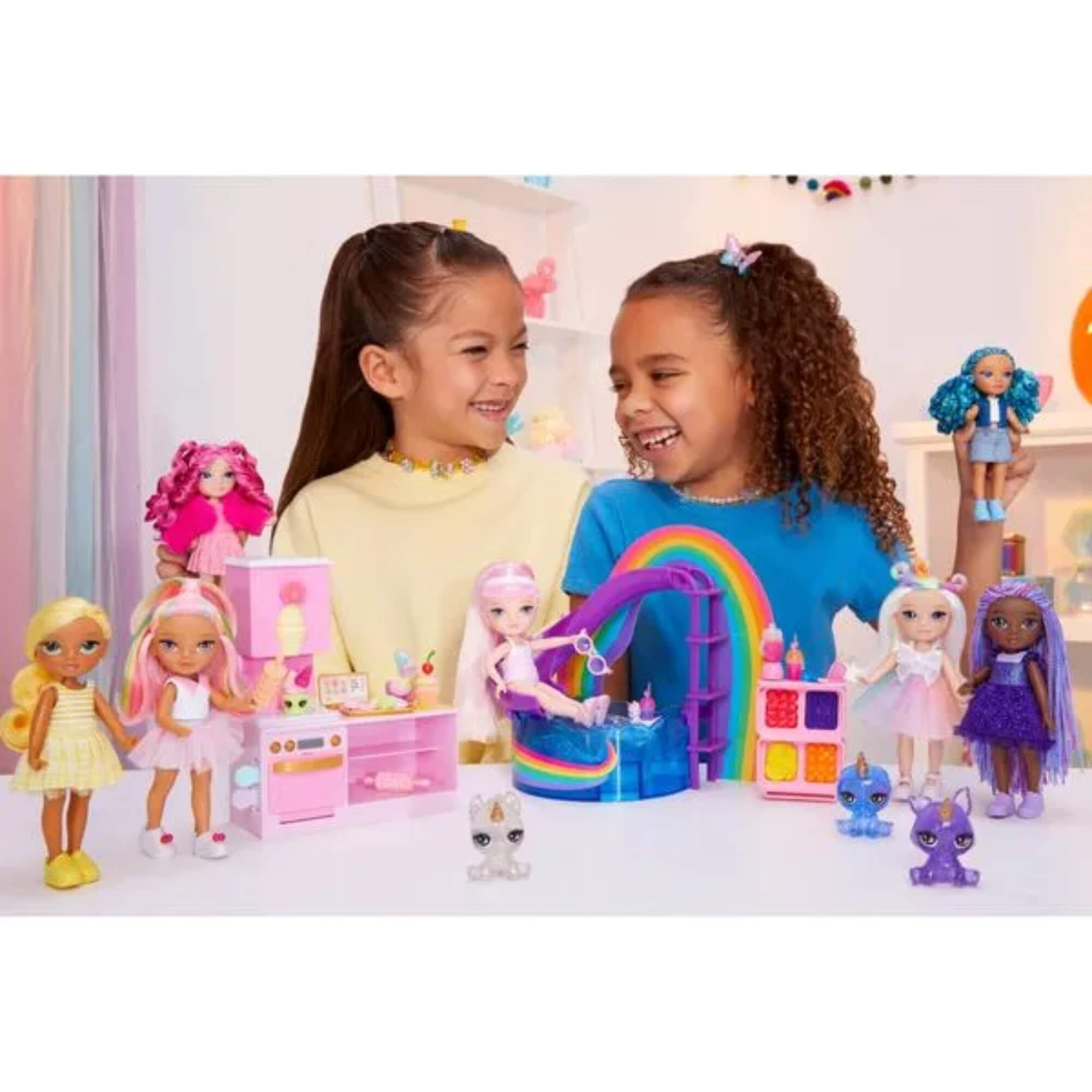 Brinquedo Infantil Playset Rainbow High Little Pool - Conjunto Blush MGA - 4222522249
